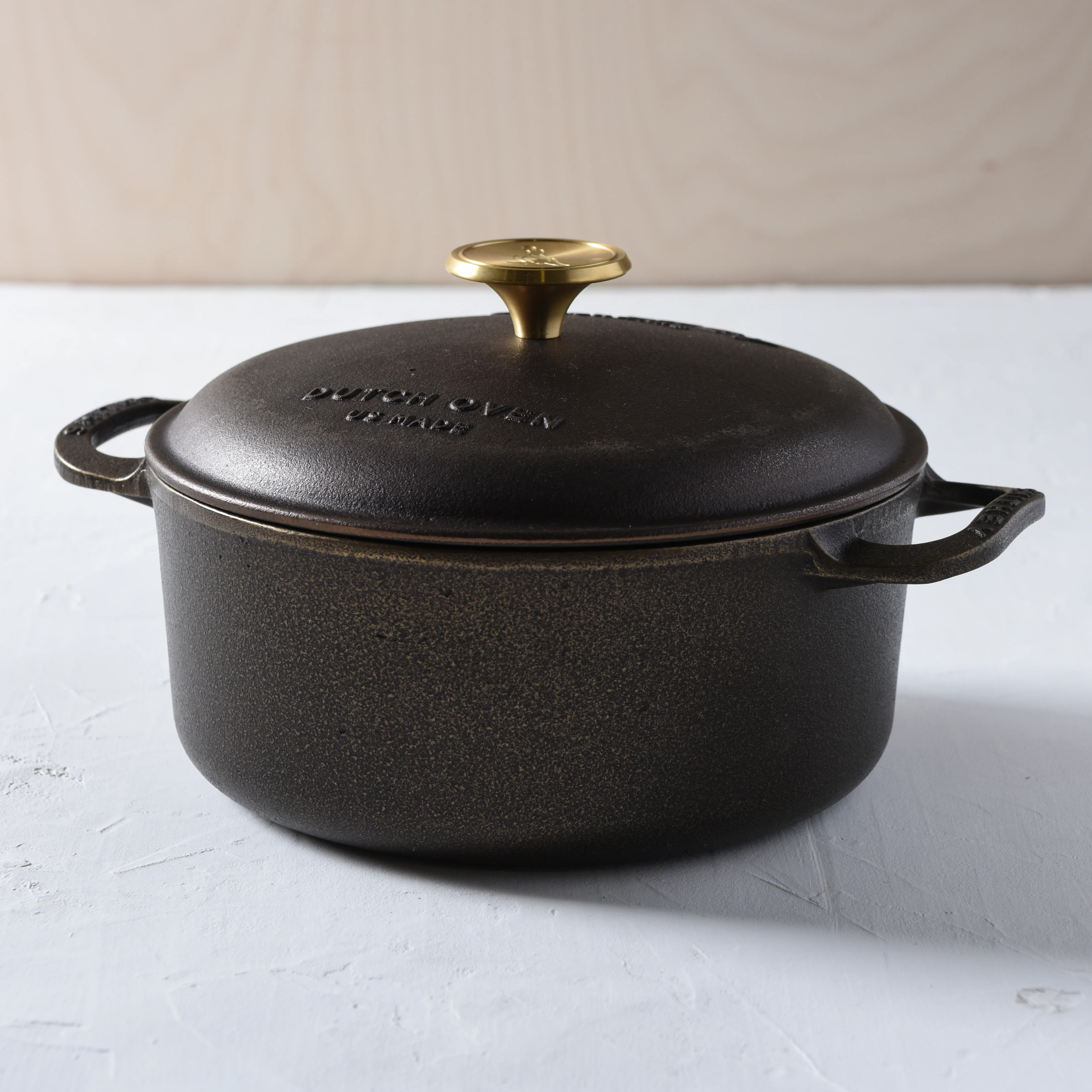Smithey 3.5 Qt Dutch Oven | Magnolia