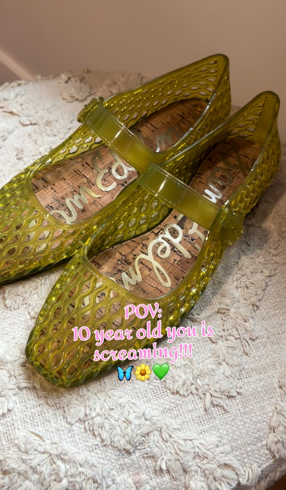 THESE ARE AS GOOD AS YOUR 10 YEAR OLD MEMORY REMEMBERS!!!😍😍 tts! 

Jelly sandals , jelly Mary Jane’s , jelly sandal inspo, jelly sandals style, Sam Edelman jelly flats 

#LTKSeasonal #LTKootd