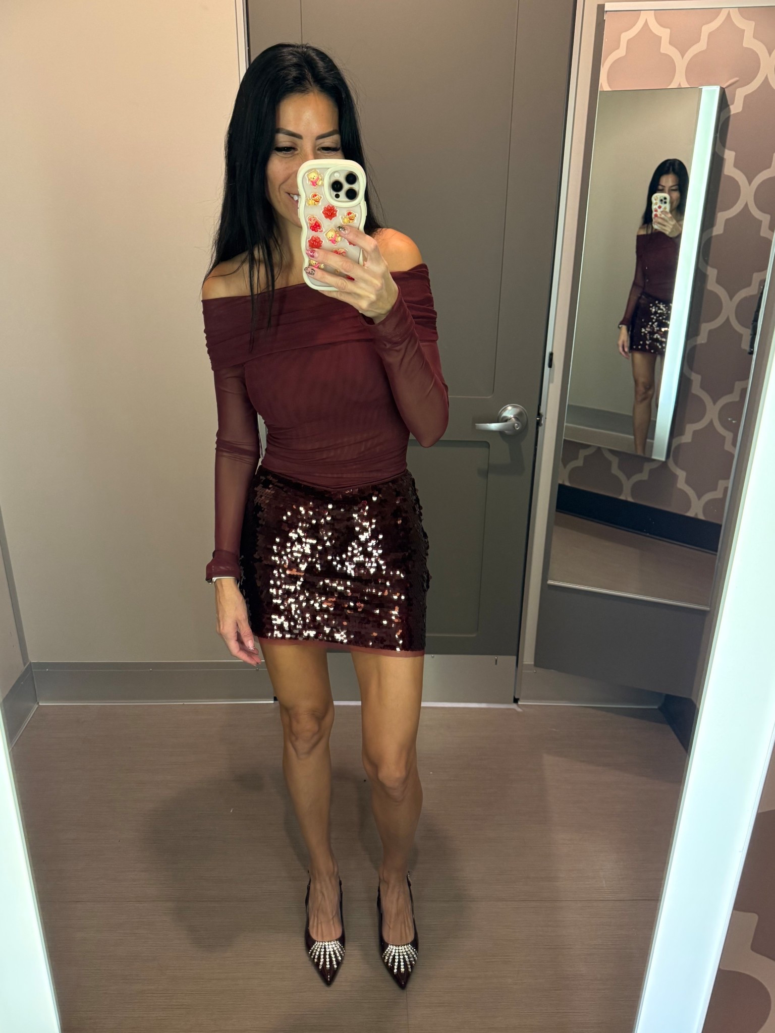 NYE outfit….this maroon/burgundy is a win win. Wearing size XXS I skirt, XS in top 

#LTKSeasonal #LTKHoliday #LTKootd