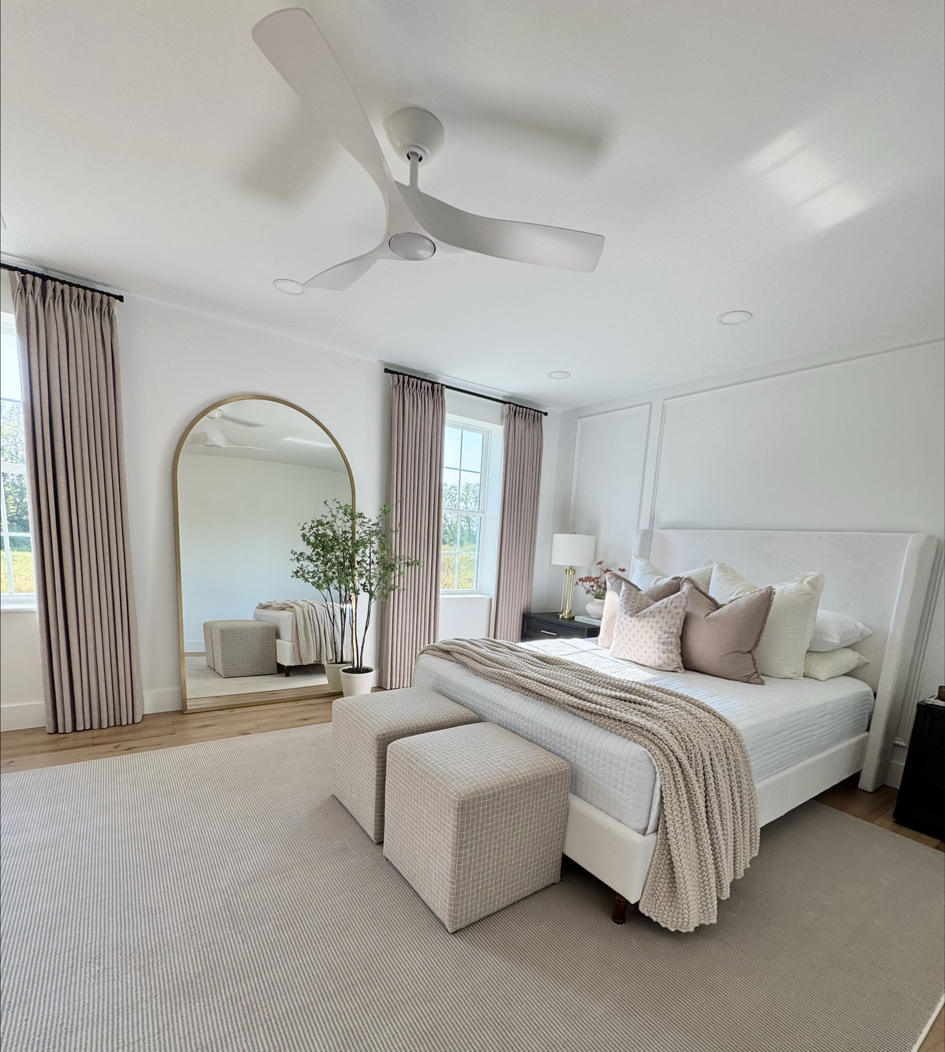 A little refresh for the guest bedroom ✨
#bedroom #bedroomrefresh

#LTKSeasonal #LTKFallSale #LTKStyleTip