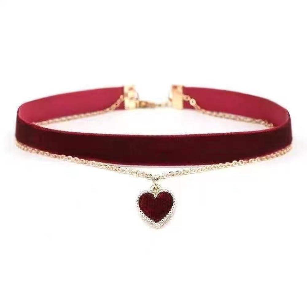 MOMOCAT Heart Necklace Adjustable Red Choker Classic Collar Necklaces for Women and Girls Velvet ... | Amazon (US)