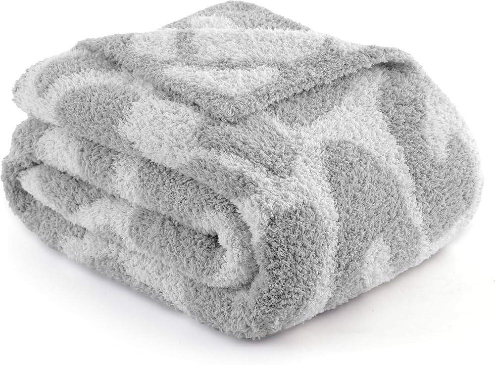 Bedsure Soft Leopard Throw Blanket Knit Warm Blanket for Couch Lightweight Fluffy Blanket for Bed... | Amazon (US)