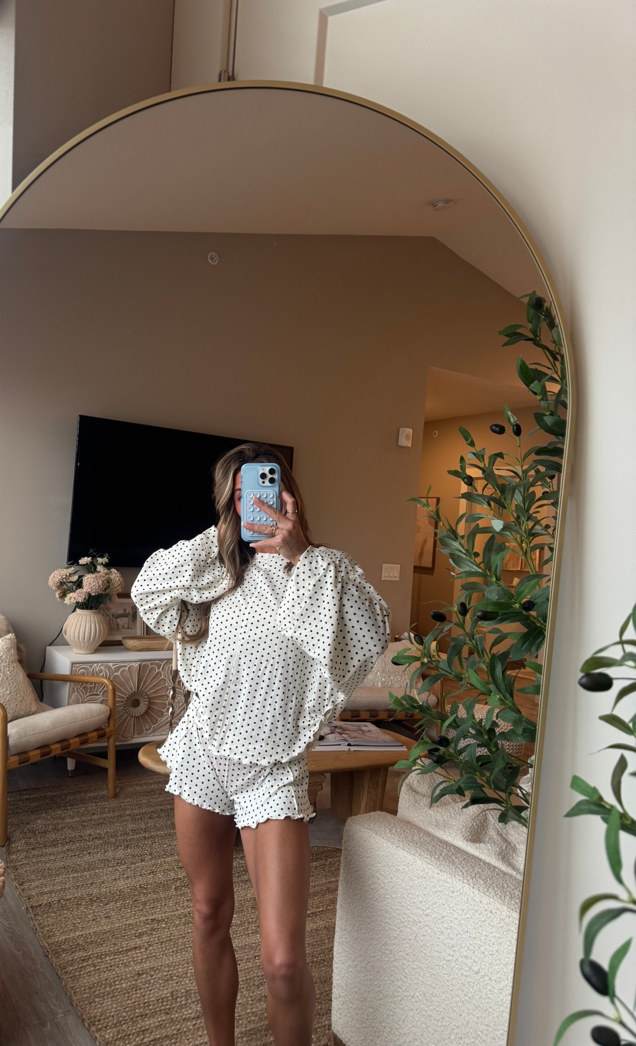 wearing xs in top & bottom 