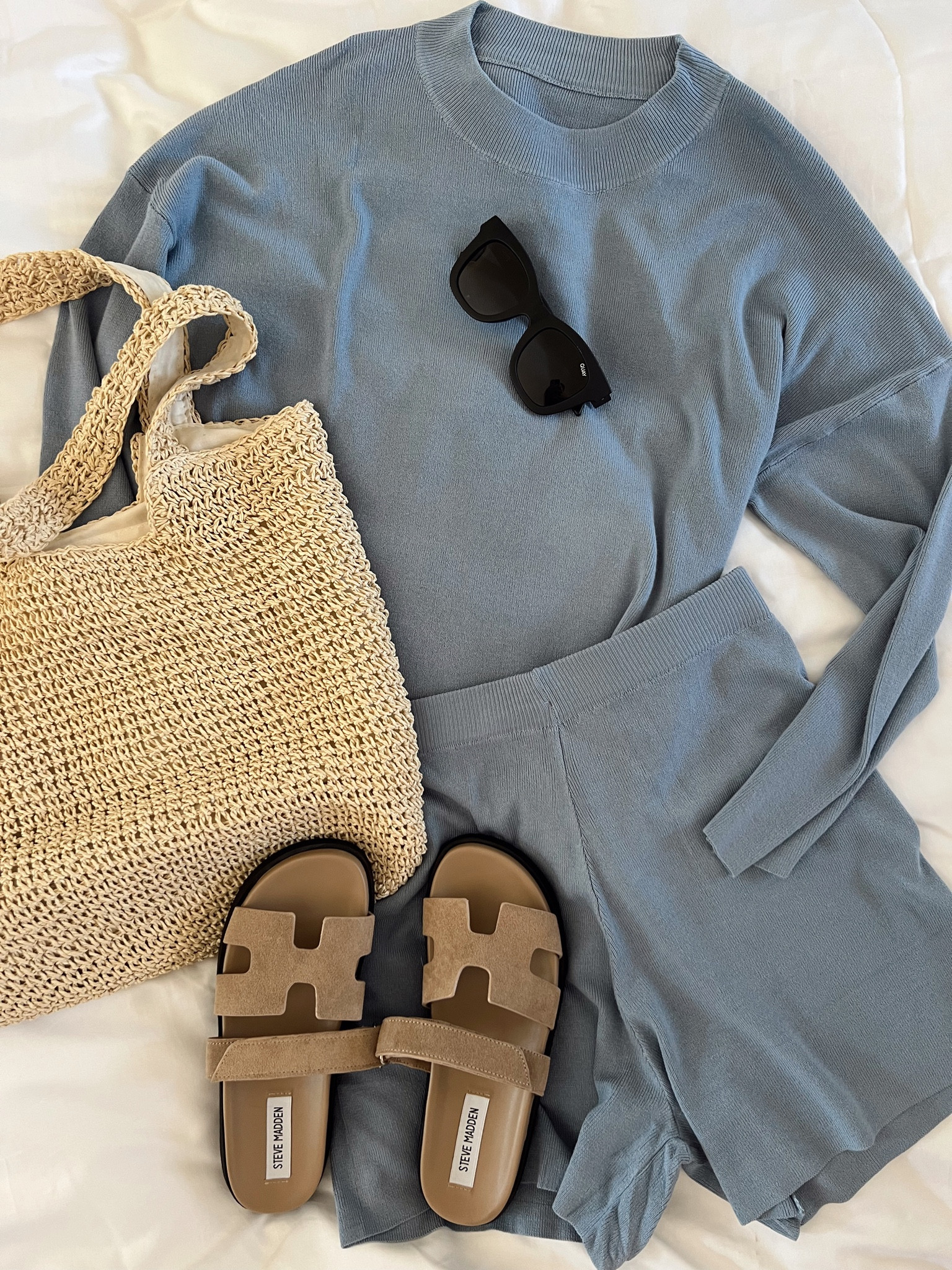 Amazon matching set✨ this knit set is the perfect look for less of a much pricier option. I sized up to a medium

Amazon fashion / matching set / knit set / Amazon finds / casual style / Steve Madden 



#LTKshoecrush #LTKstyletip #LTKunder50