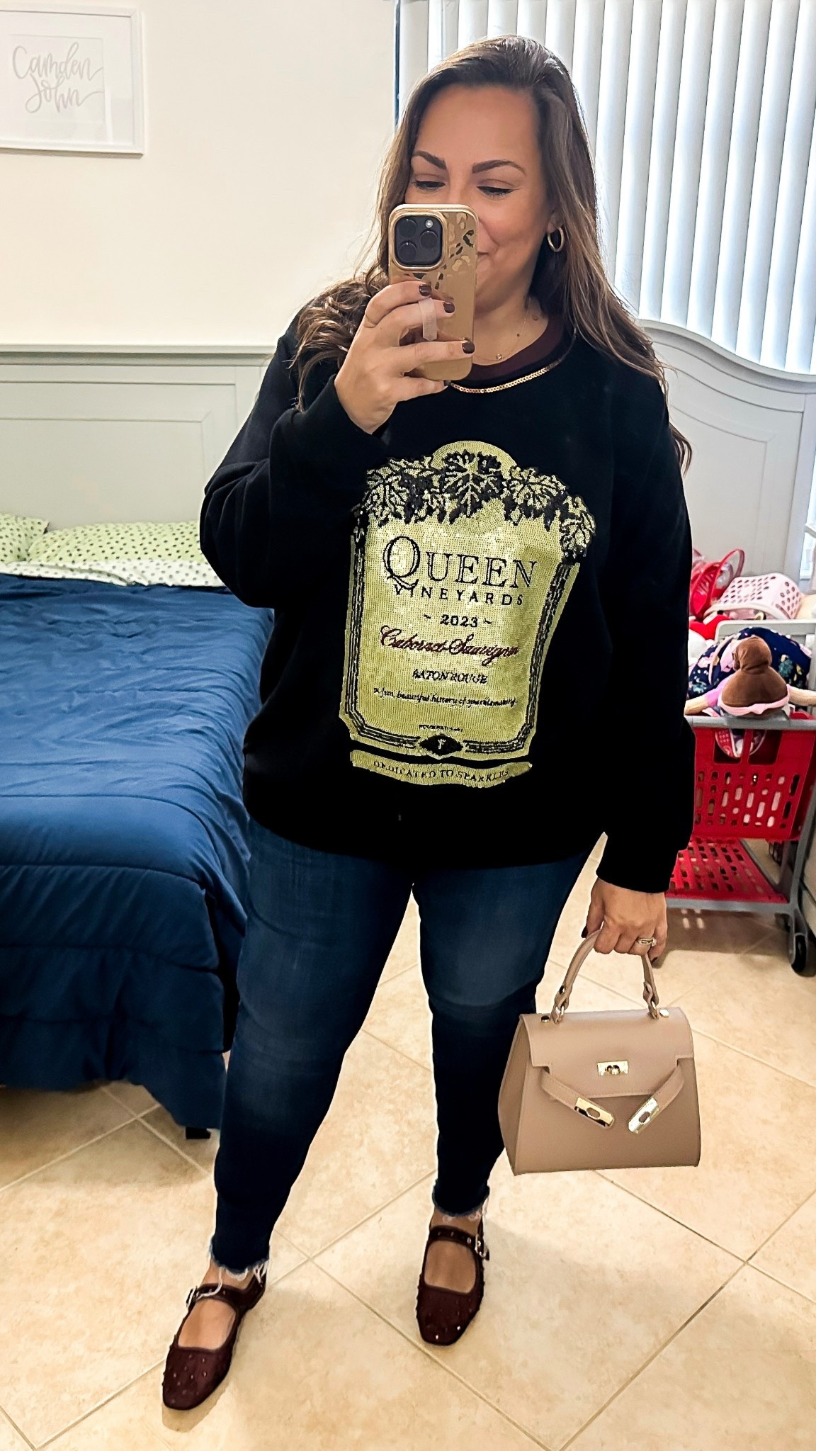 • sweatshirt - Queen of Sparkles (sold out but check Poshmark!)
• jeans - Wit & Wisdom
• shoes - Sam Edelman
• bag - WDW at the Italy pavilion in Epcot 
• earrings - Macys 

#LTKSaleAlert #LTKSeasonal #LTKFindsUnder100