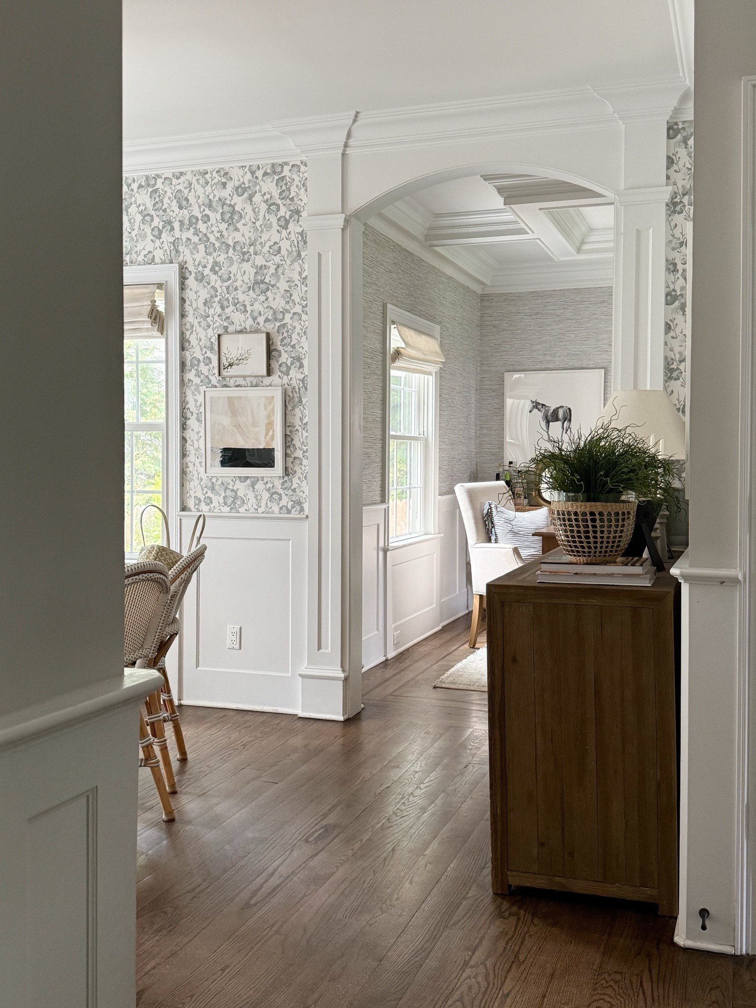 One of my evite views lately… 

Breakfast nook, dining room inspo, Serena & Lily wallpaper, wallpaper design, modern coastal, GIRLONTHEHUDSON, minted art, gallery wall, neutral NY one, cozy home

#LTKHome #LTKmorningroutine #LTKdayinmylife