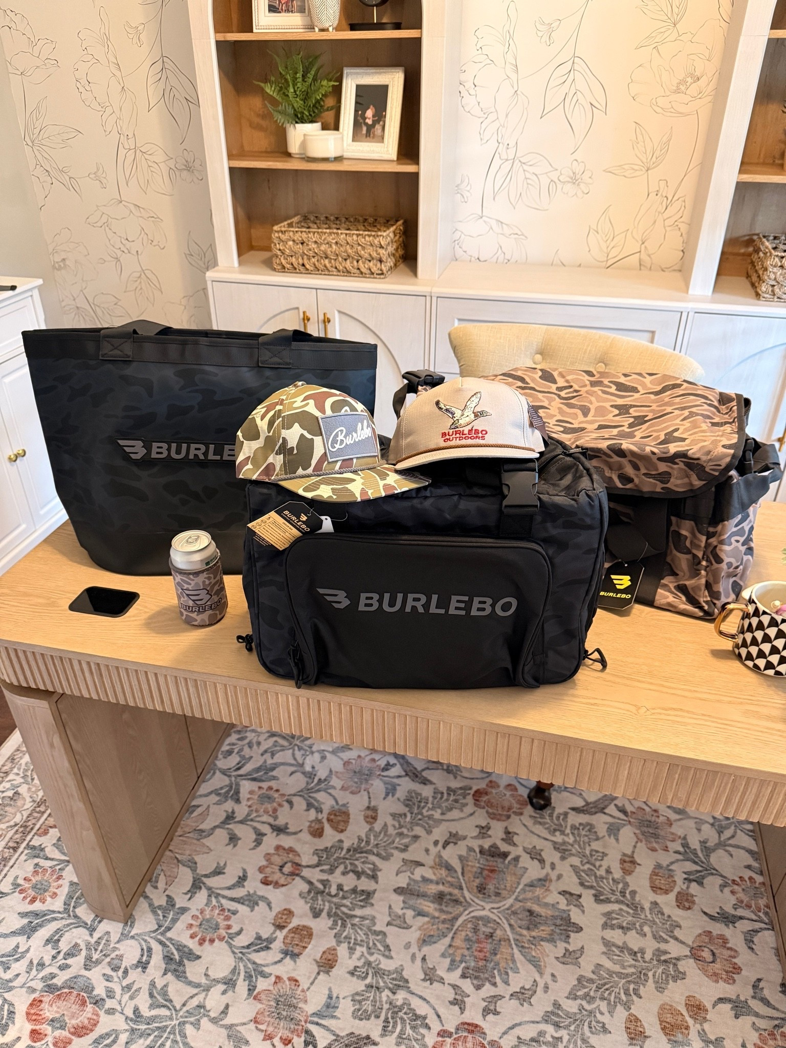 My husband is one happy man!!! We got a bunch of Burlebo gear in and it’s all so nice!!!

Everyday adventure bag (would be great for ball park, boat, beach, hunting)
Duffel bag
Cooler bag
A few hats
Can koozie