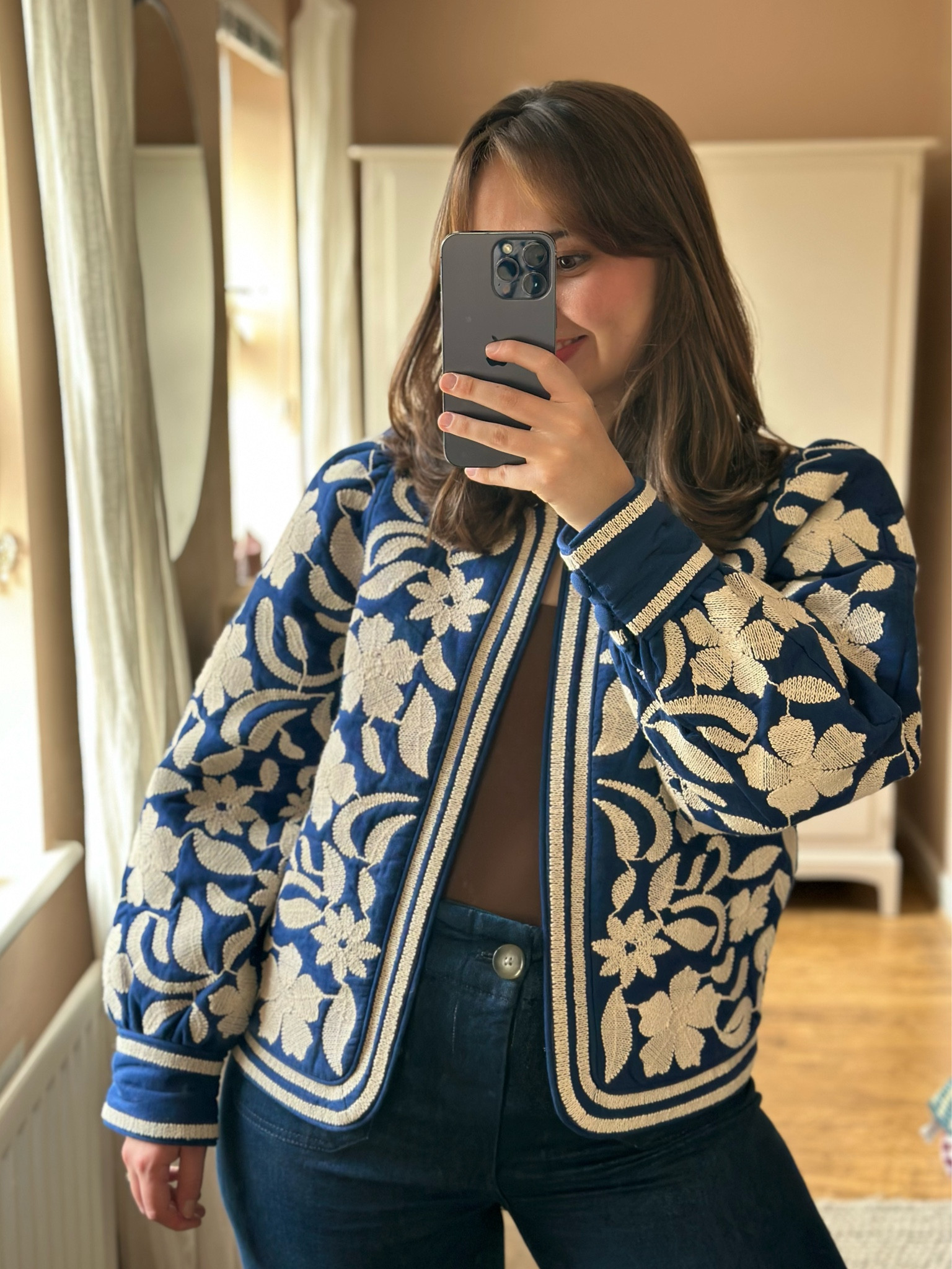 Embroidered Jacket 🫶

Jacket - Size 40