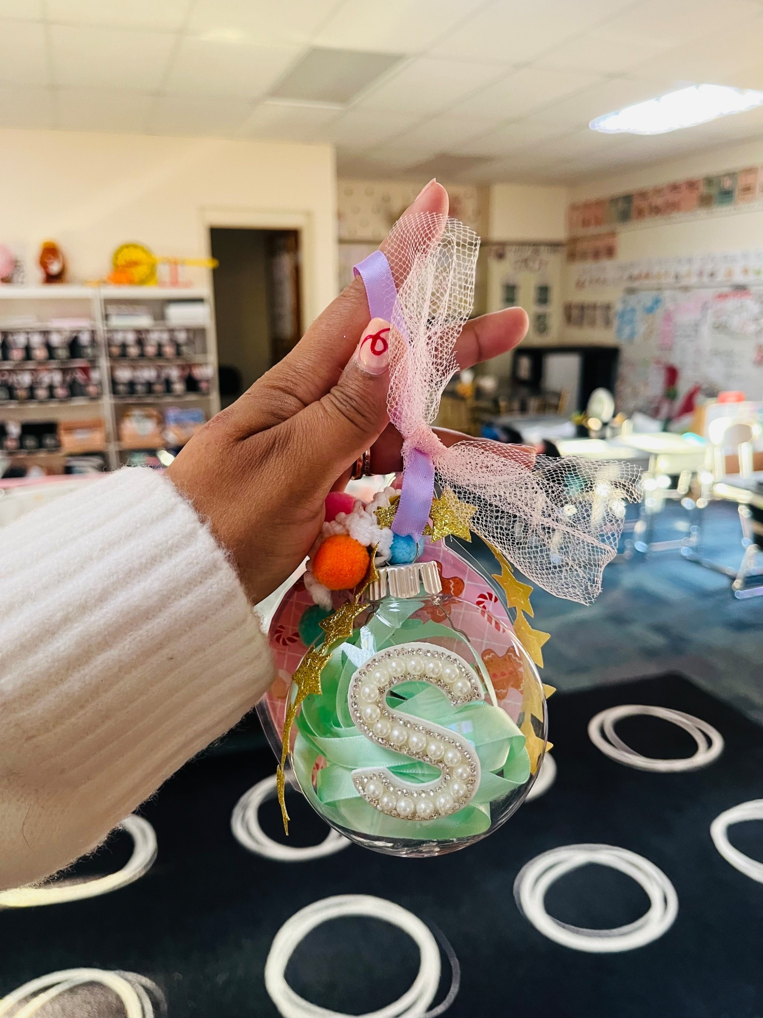 🎄 and I don’t wanna MISS a SINGLE THING 
so we turned the FIRSTIES height into a KEEPSAKE FIRSTIE FAMILIES can hold onto forever 🥹✨ made with little hands, big hearts, and holiday magic.

Inspo was from @pinterest 
Tag// Freebie from Terri Kreamer 

#LTKTeacher 

#LTKHoliday #LTKSeasonal #LTKGiftGuide