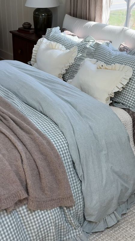 Spring bedroom refresh! In love with this gingham bedding! 

#LTKhome #LTKSeasonal #LTKVideo