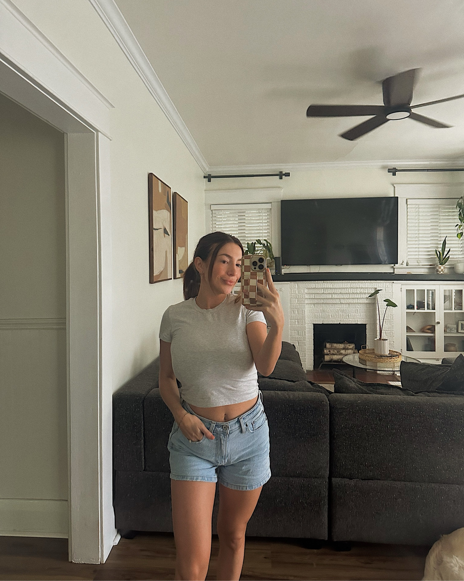 Nothing crazy just really like these Abercrombie baby tees 


#abercombie #casual 

#LTKSaleAlert #LTKSummerSales #LTKStyleTip