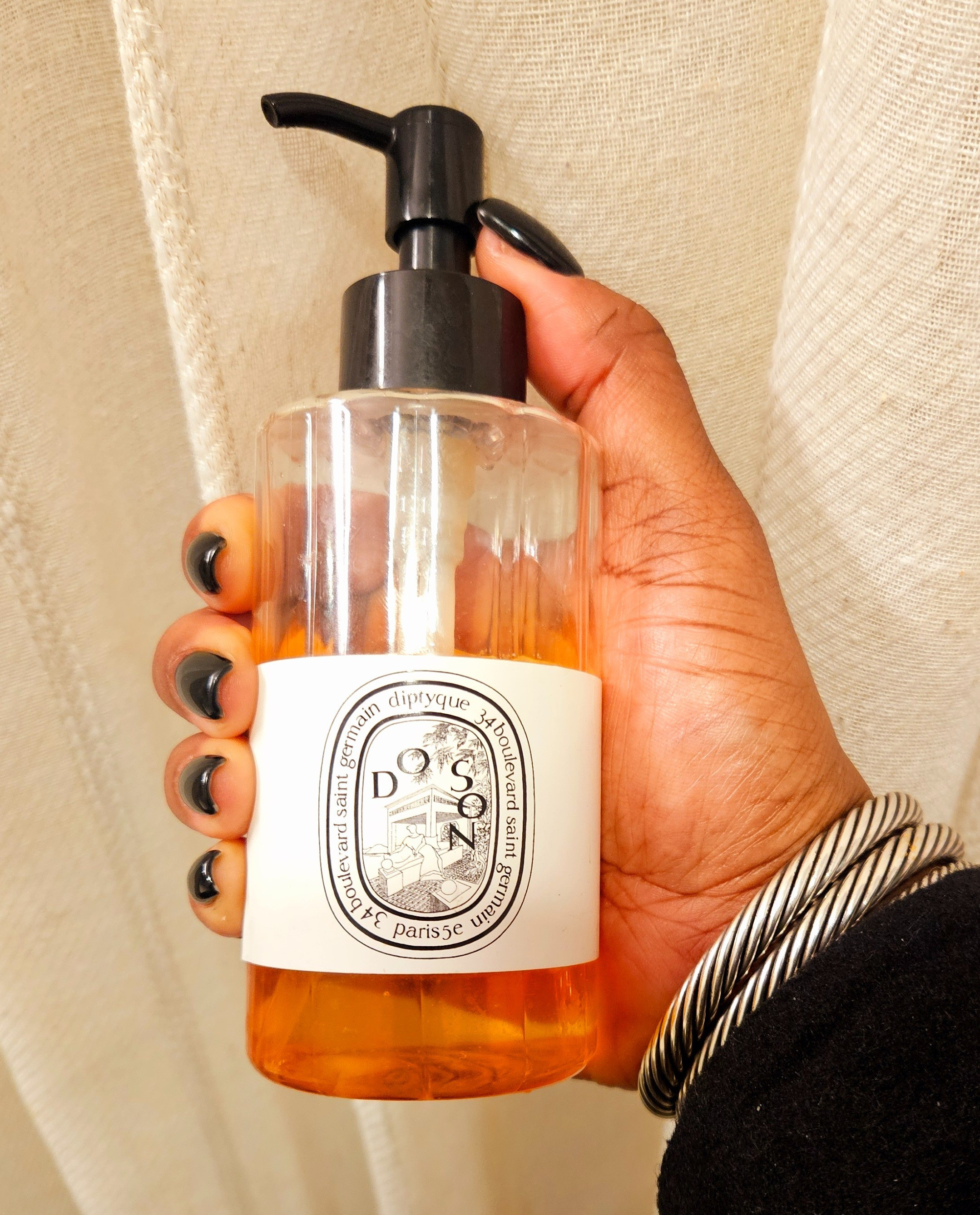 Bath Oils are essential for hydrated, nourished skin, ESPECIALLY during the cold winter months. Check out some of my favs below! 

#LTKBeauty #LTKGiftGuide