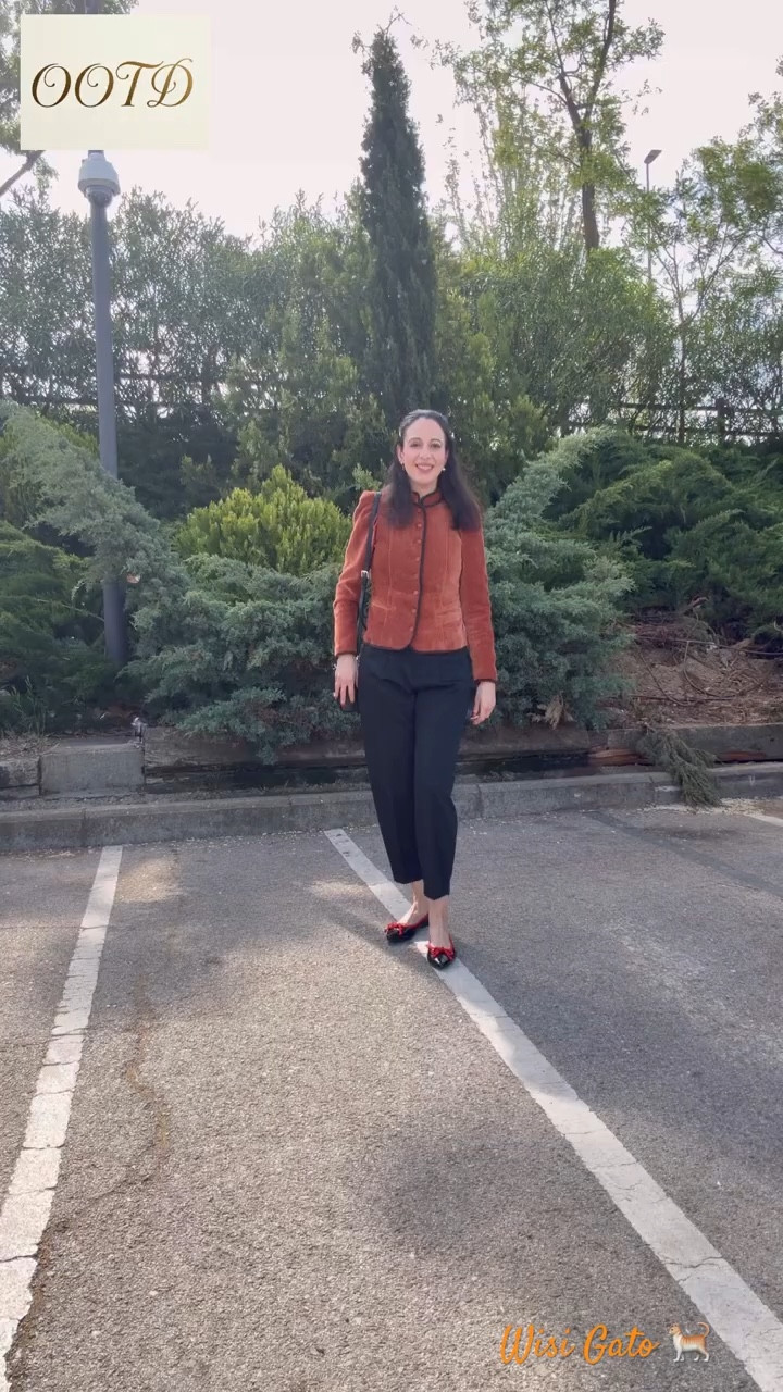 Outfit

• Chaqueta: Zara
• Pantalones: Zara
• Zapatos: Euforia Bailarinas
• Bolso: Samantha Vega


#ootd #outfit #zara 
#samanthavega #zaraoutfit

#LTKeurope #LTKespana #LTKspring