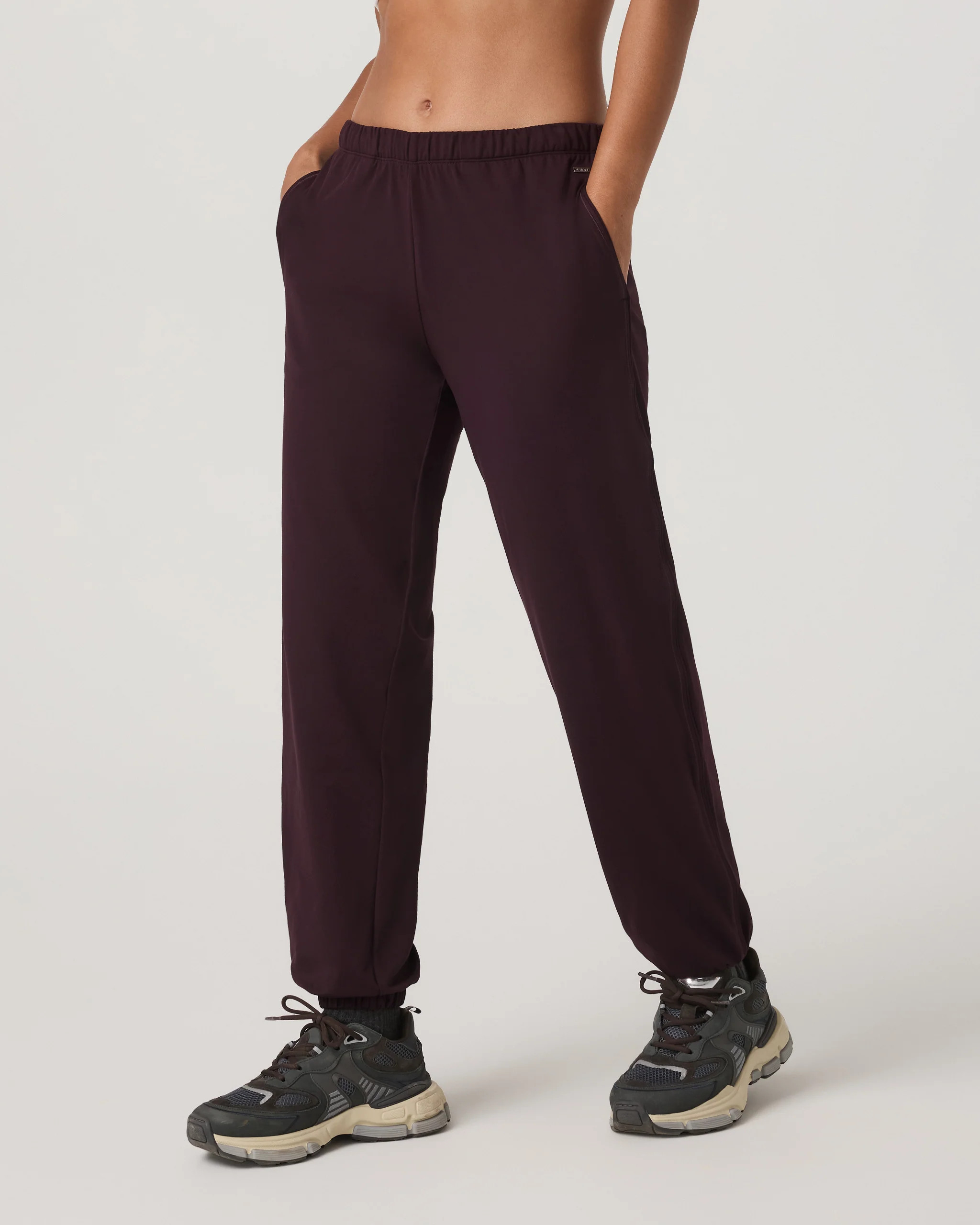 Halo Modern Sweatpant | Vuori Clothing (US & Canada)