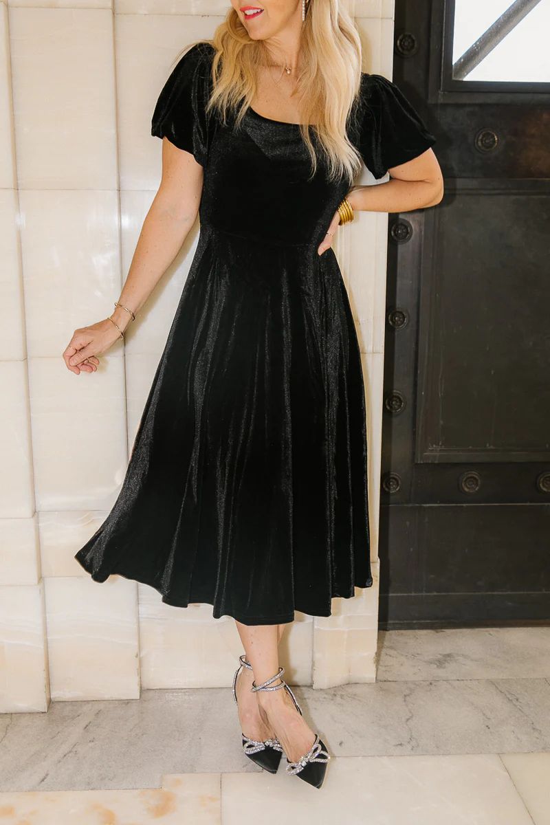 Cleo Dress in Black | Ivy City Co