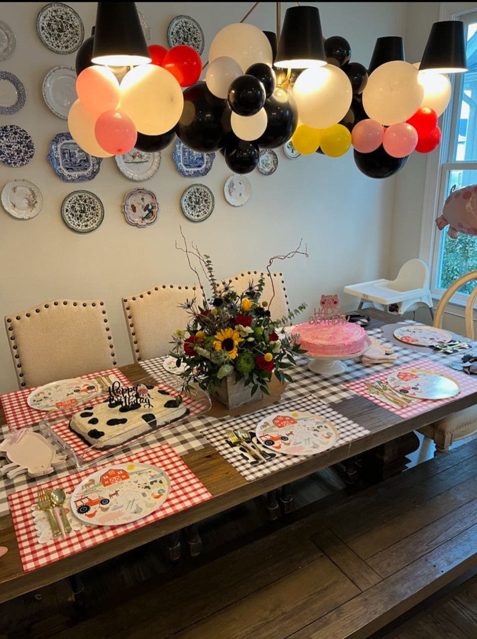 Farm party - part 2



#LTKhome #LTKkids #LTKparties