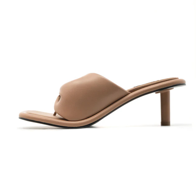 ROAM PILLOW THONG NUDE VEGAN LEATHER | ROAM