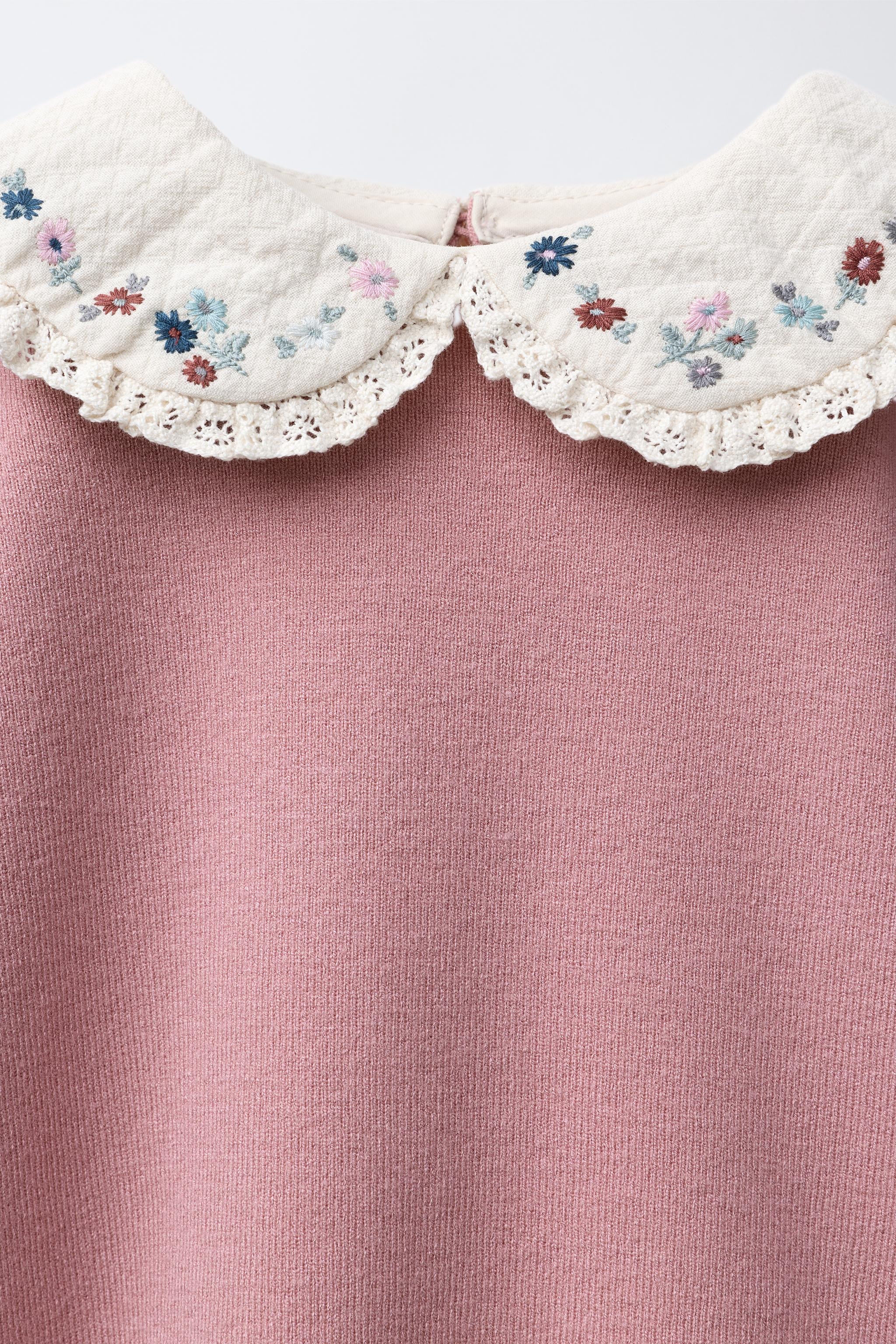 FLORAL PETER PAN COLLAR KNIT SWEATER | Zara Canada