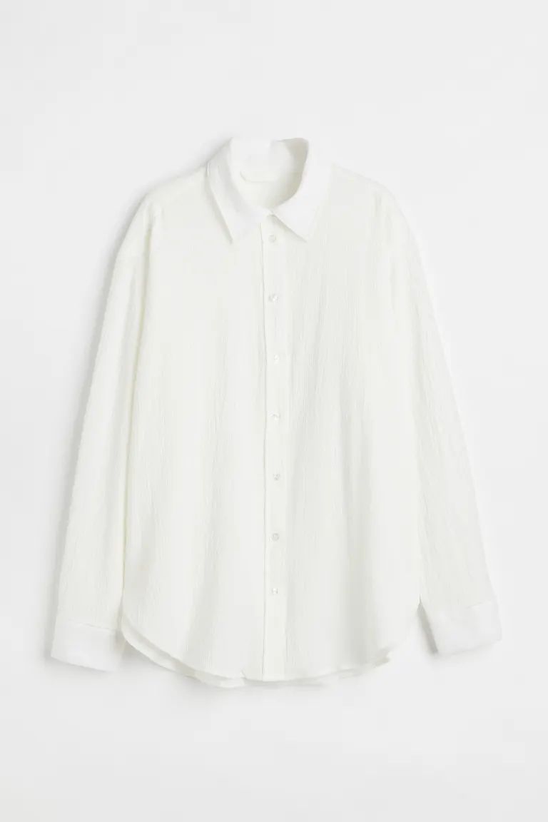 New ArrivalShirt in woven, crinkled cotton fabric. Pointed collar, buttons at front, forward-faci... | H&M (US + CA)