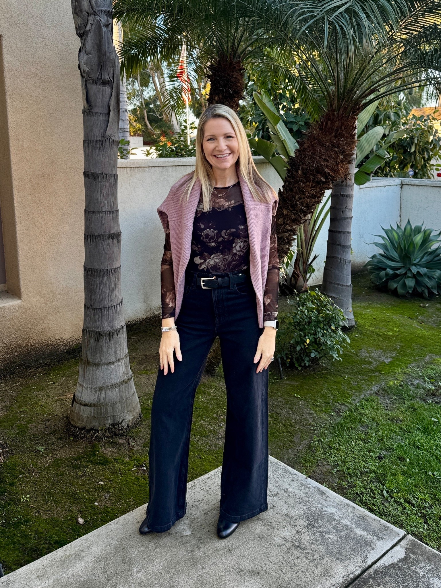 Friday Finds! You already know my love for a good pair of jeans so when my current favorite Gap pair went on sale I immediately grabbed them in black. These are the perfect wide leg style that easily  can be dressed up or down. 

My sheer floral top is Gap from last year and my sweater is Old Navy. 

#LTKWorkwear #LTKootd #LTKOver40