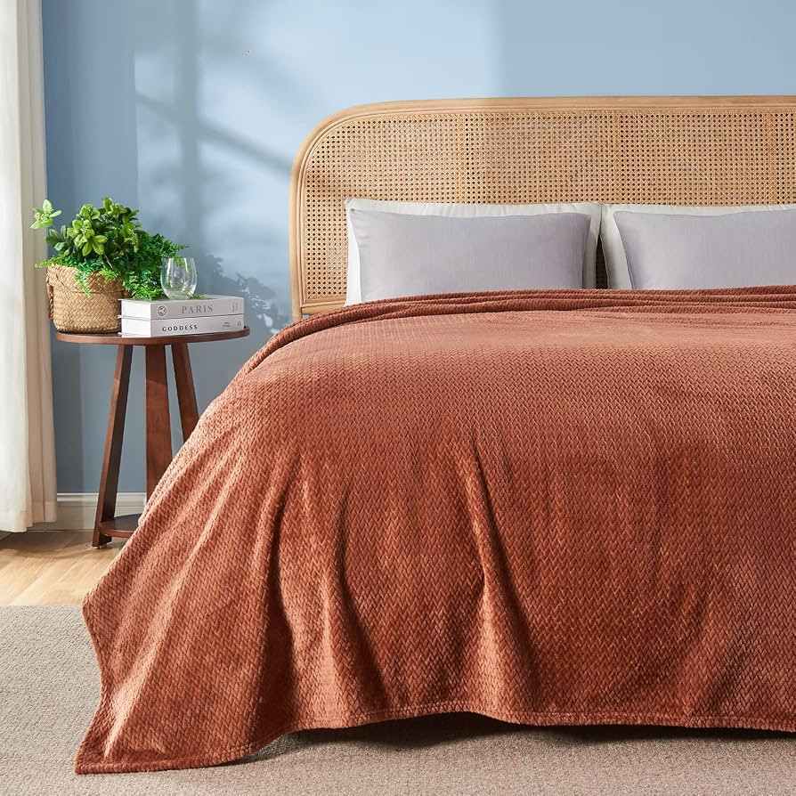 NEWCOSPLAY Super Soft Queen Blanket Coffee Premium Silky Flannel Fleece Leaves Pattern Lightweigh... | Amazon (US)