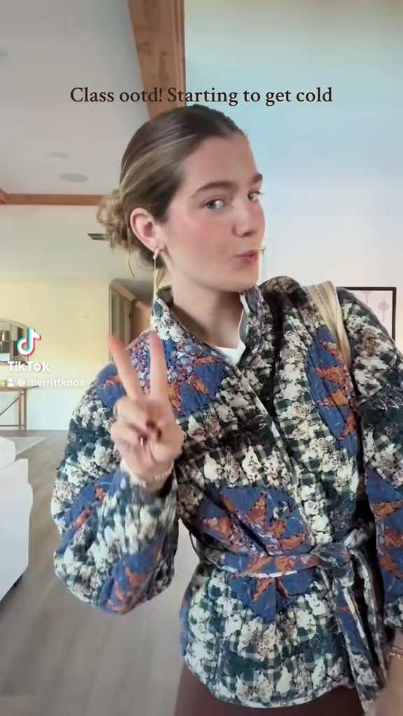 Casual class fit in fall’ 

#LTKStyleTip #LTKVideo #LTKSeasonal