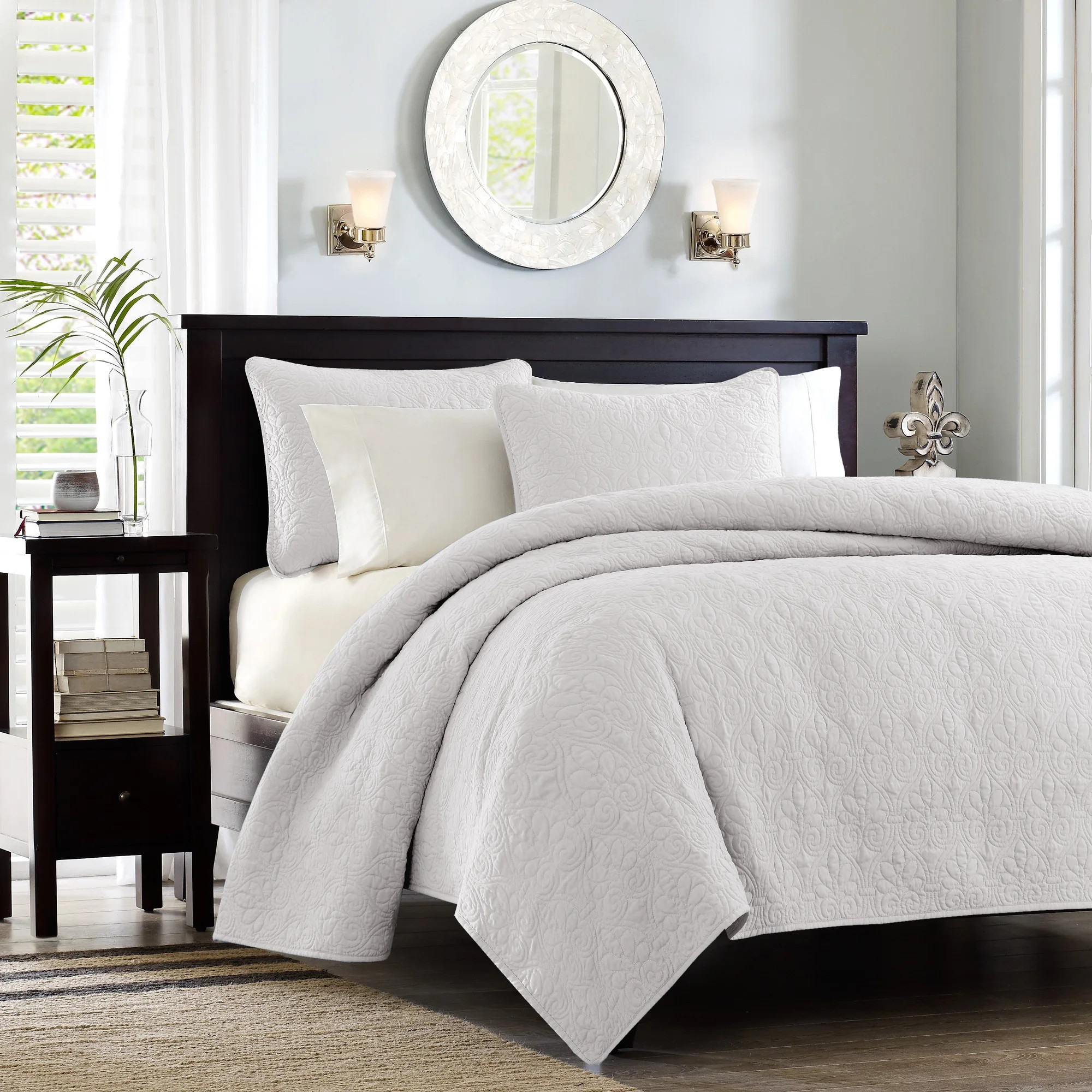 Home Essence Vancouver Super Soft Reversible Coverlet Set, Twin/Twin XL, White - Walmart.com | Walmart (US)