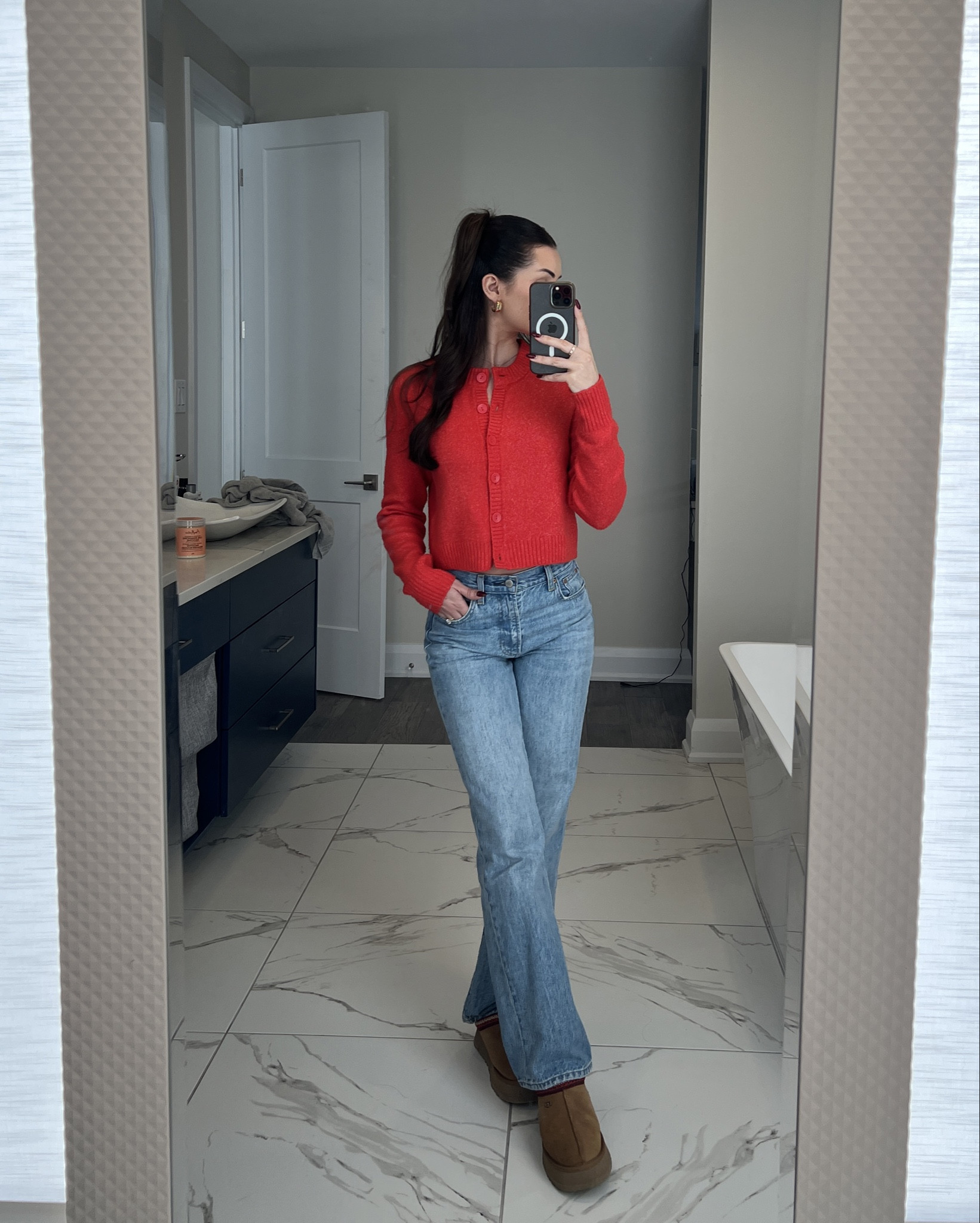 coziest Christmas cardigan ❤️ on sale rn!

#LTKSaleAlert #LTKHoliday #LTKGiftGuide