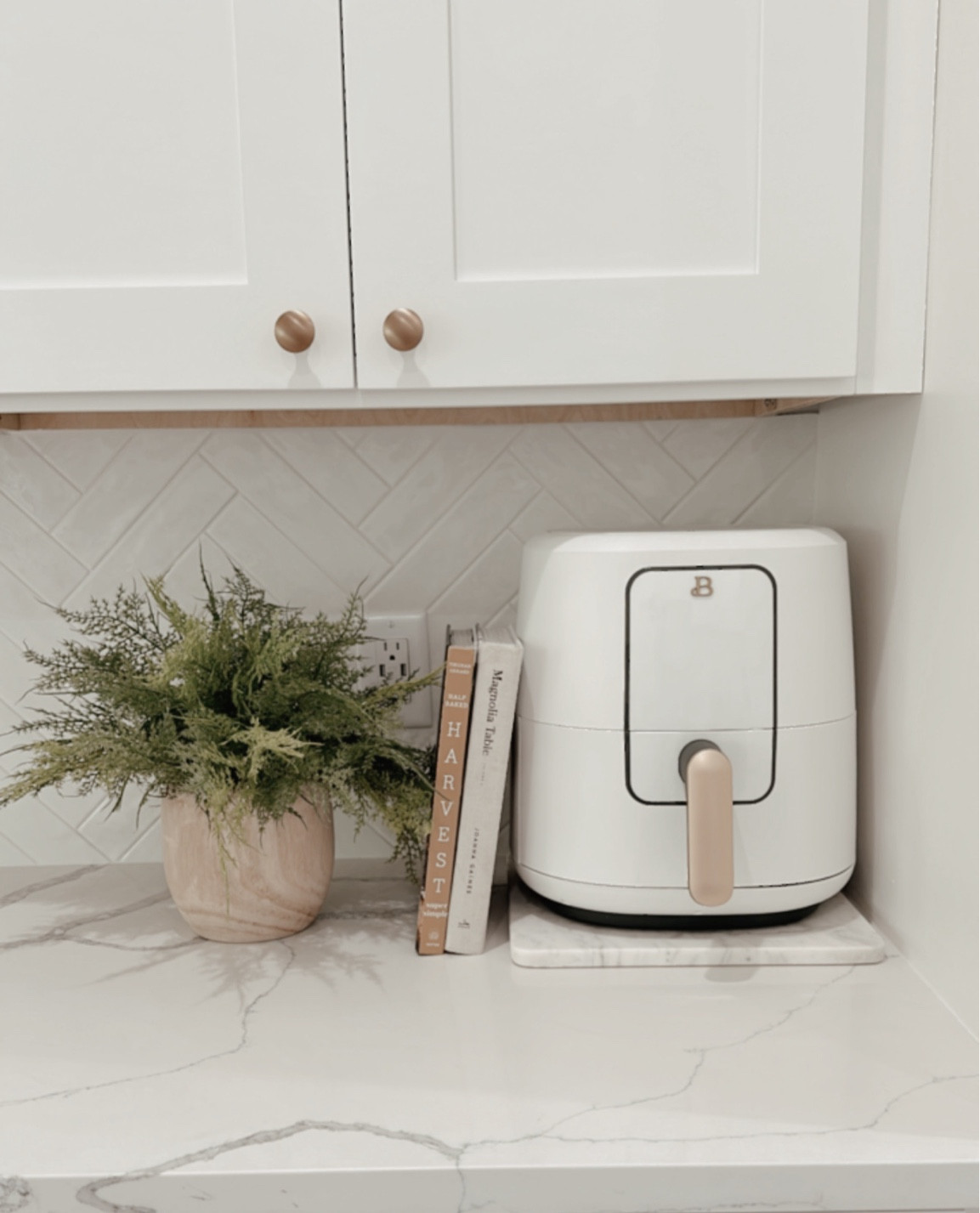 Beautiful collection air fryer is by Drew Barrymore 🤎

#LTKSeasonal #LTKHome