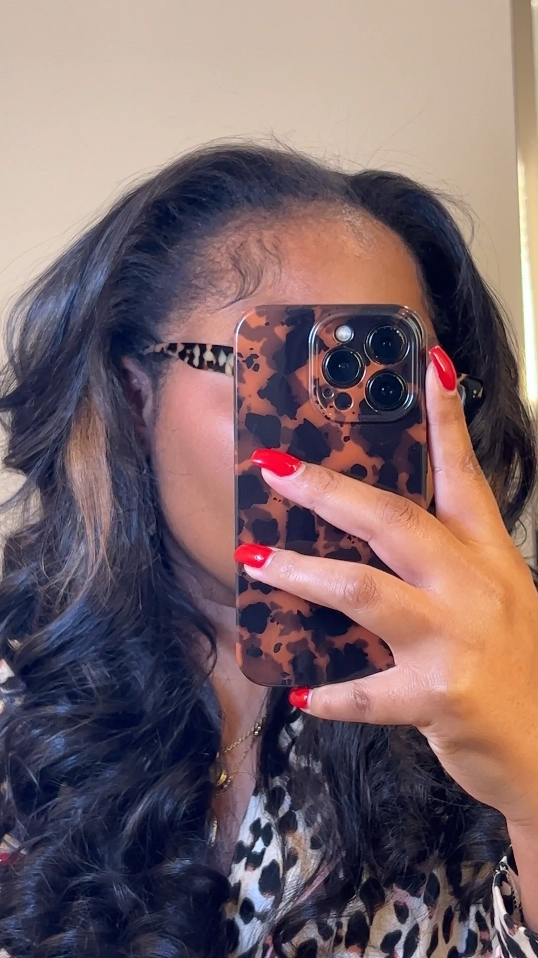 Still obsessed with my hair, it’s been two months since I’ve had these body wave bundles from Ashine and they still look and feel so good. 

Nothing like a fresh wash and curl to bring them back to life.