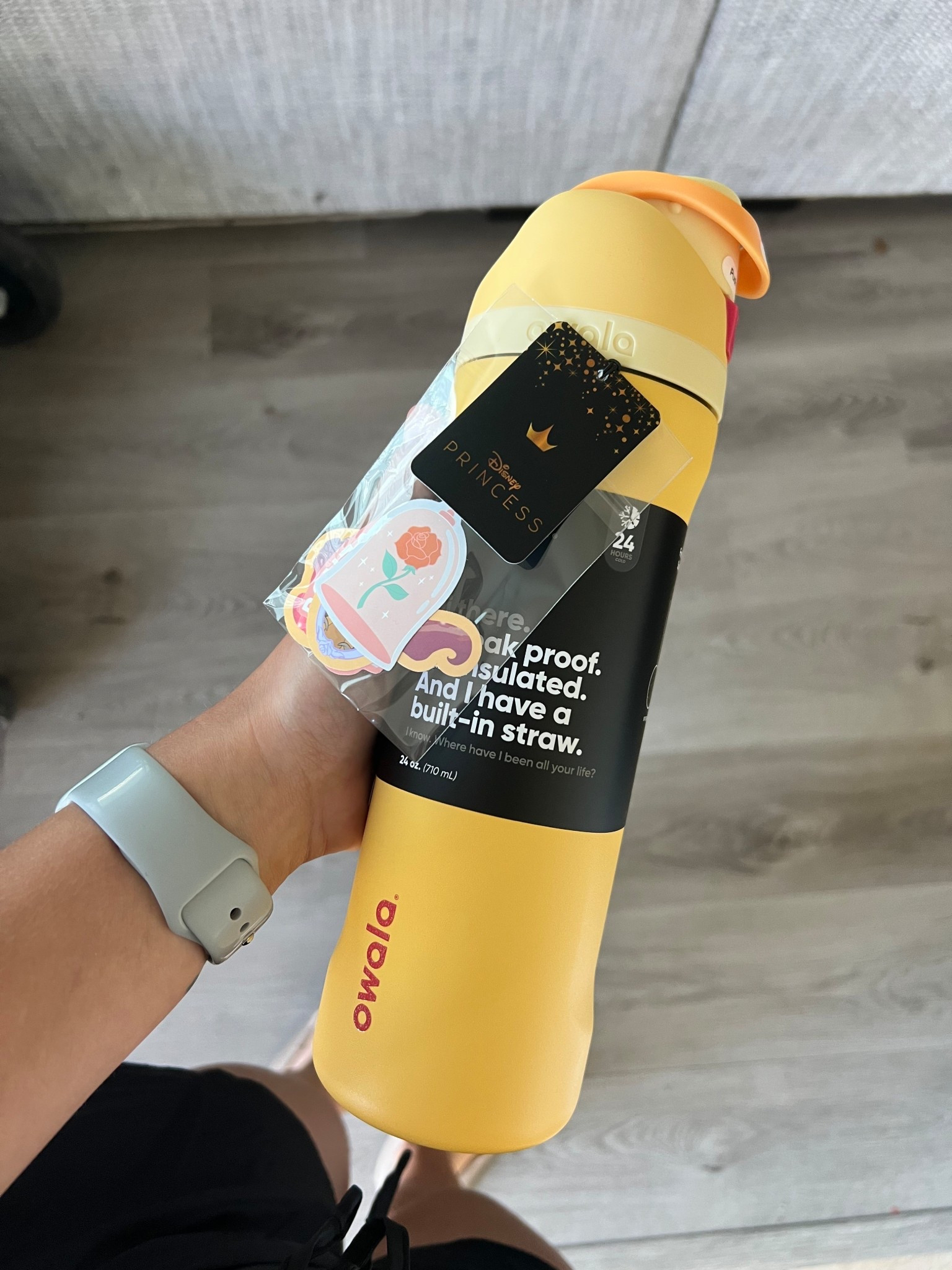 Say hello to the cutest hydration motivation ever 🌈☀️
This Owala FreeSip 24 oz water bottle is giving serious summer sunrise vibes with its yellow, orange, and pink combo—bright, fun, and impossible not to love.

✨ Built-in flip-top straw and spout combo
✨ Leak-proof lid (yes, even when tossed in a bag)
✨ Stainless steel that keeps drinks ice cold for hours
✨ Fits in car cup holders = perfect for busy moms on the go
✨ One-handed open with carry loop = toddler-mom approved

If you’ve been wanting a motivating, aesthetic water bottle that’s as functional as it is fun, this is the one.

#OwalaWaterBottle #HealthyMomLife #HydrationGoals #MomEssentials #WaterBottleObsessed #StayHydrated #LTKfit #LTKhome #LTKfinds #BusyMomHack #HydrationStation #ToddlerMomLife 

#LTKActive