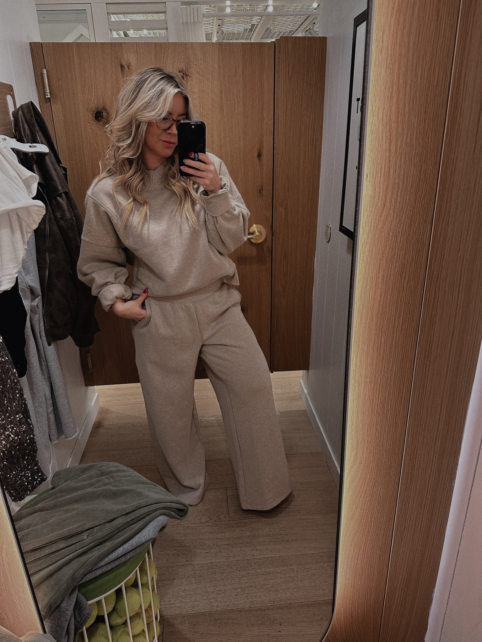 Aerie try on, haul, loungewear,  casual outfit 

#LTKSaleAlert #LTKFindsUnder50 #LTKGiftGuide