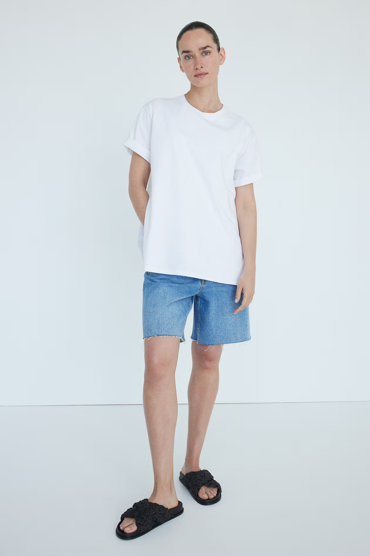 MAMA Nursing T-shirt - Round neck - Short sleeve - White - Ladies | H&M GB | H&M (UK, MY, IN, SG, PH, TW, HK)