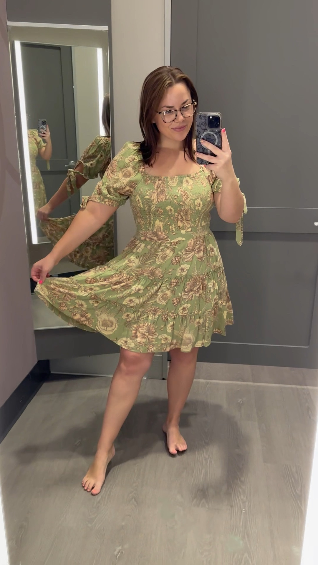 Women’s romantic floral print puff sleeve mini dress- Agua Bendita x Target light olive. Wearing Large🤎

wedding guest
Mother’s Day 
cocktail dress
Country concert
Maternity 

#LTKcurves #LTKSeasonal #LTKFind