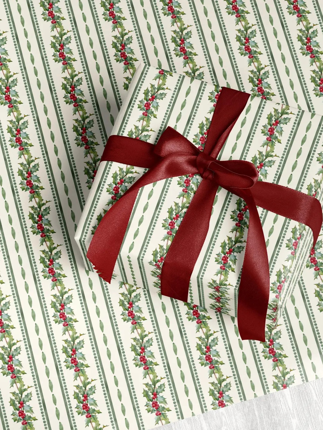 Vintage Holly Wrapping Paper Roll Christmas Classic Holiday Gift Wrap Paper Vintage Christmas Nos... | Etsy (US)