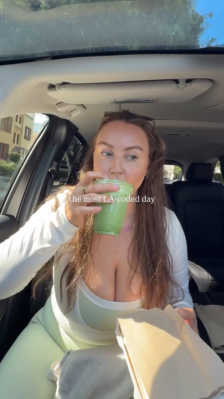 good eats, good views, good company 🌸☀️🌴💞🌊🎬 

@thecommunitygoods matcha/breakfast
@erewhon smoothie OBVI
Hollywood sign!!! 😭
@elephante for dinner
Sunset in Santa Monica!!! 

#travelwithme #losangeles #travelvlog #coachella #dayinmylifevlog
