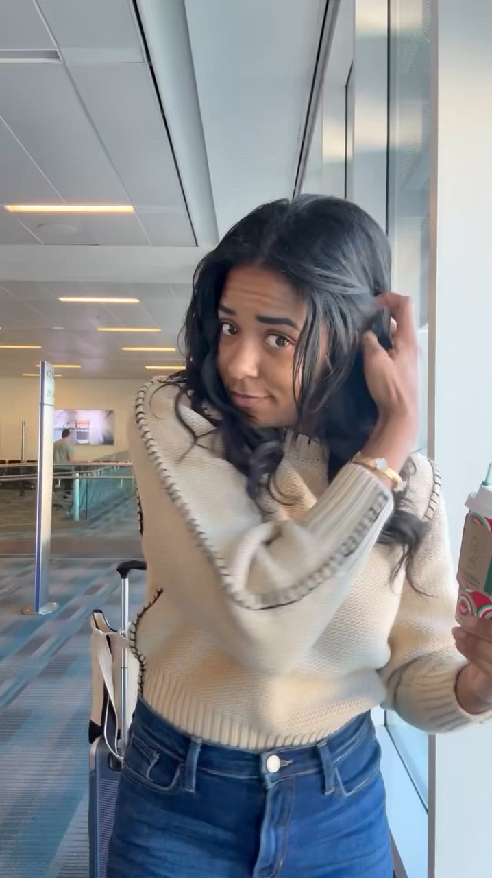 Avara, Elizabeth James The Label, winter outfit inspo, airport outfit inspo, denim jeans, sweater with jeans combo, wide leg jeans, ballet flats

#LTKSeasonal #LTKShoeCrush #LTKStyleTip