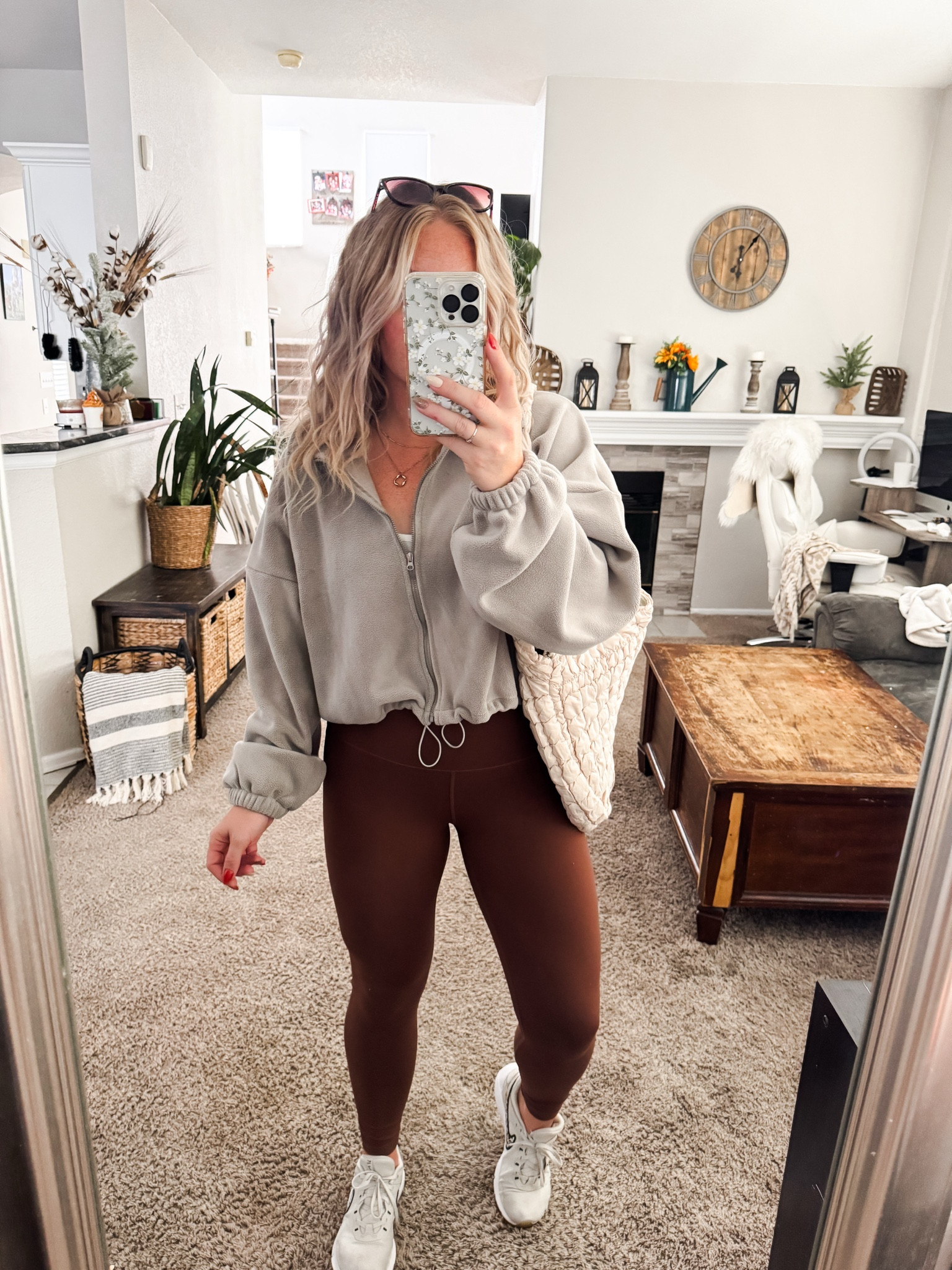 Cropped fleece jacket with a white workout tank top, brown athletic leggings, Nike sneakers (went up half a size) and quilted tote bag






Gym outfit amazon 
Amazon workout clothes
Athletic leggings
Workout leggings
Squat proof leggings
Gym tank tops 
Gym bag
Gym shoes 
Workout shoes 
What to wear to the gym

#LTKActive #LTKFindsUnder50 #LTKootd