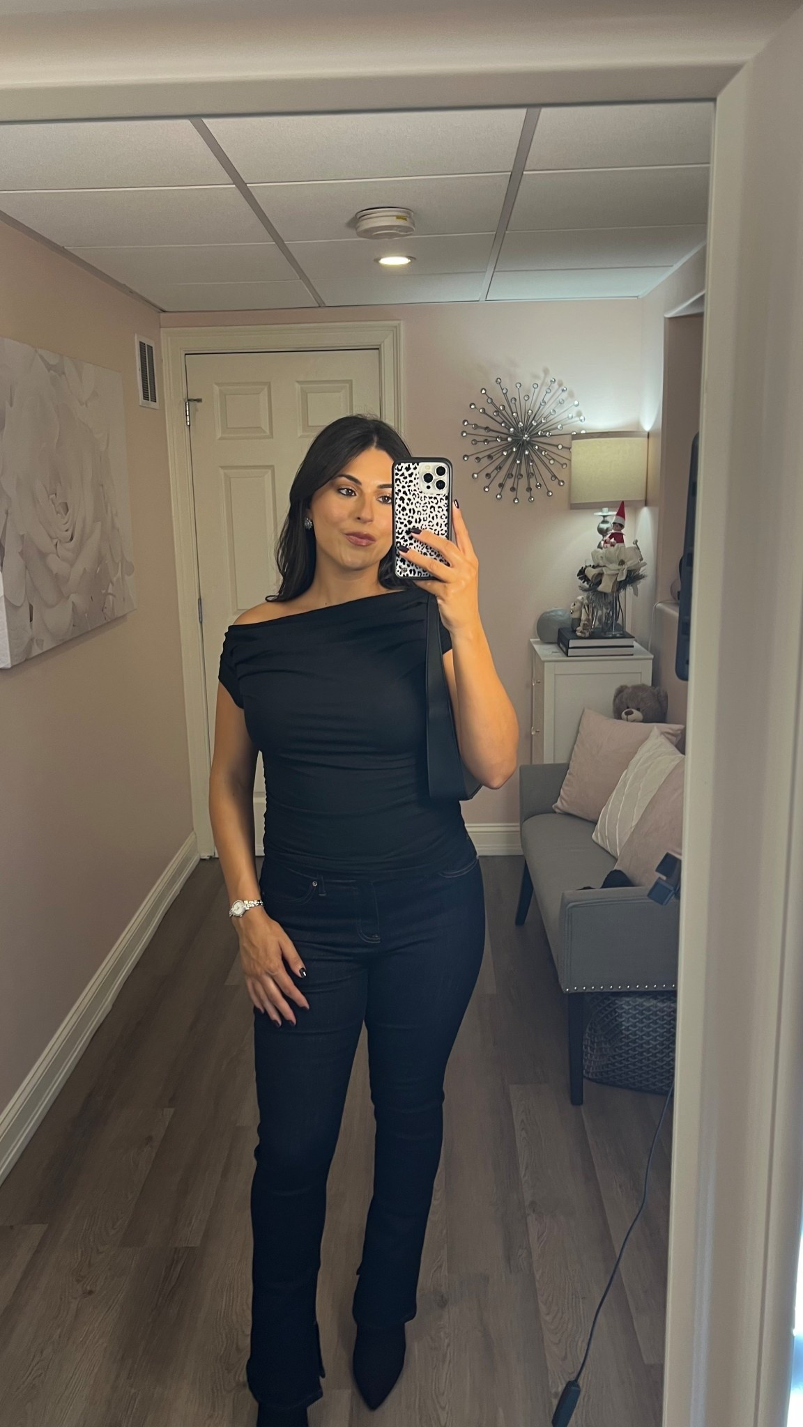 OOTN for dinner! Love this off shoulder top from Amazon linked below🖤

#LTKPetite #LTKFindsUnder50 #LTKootd