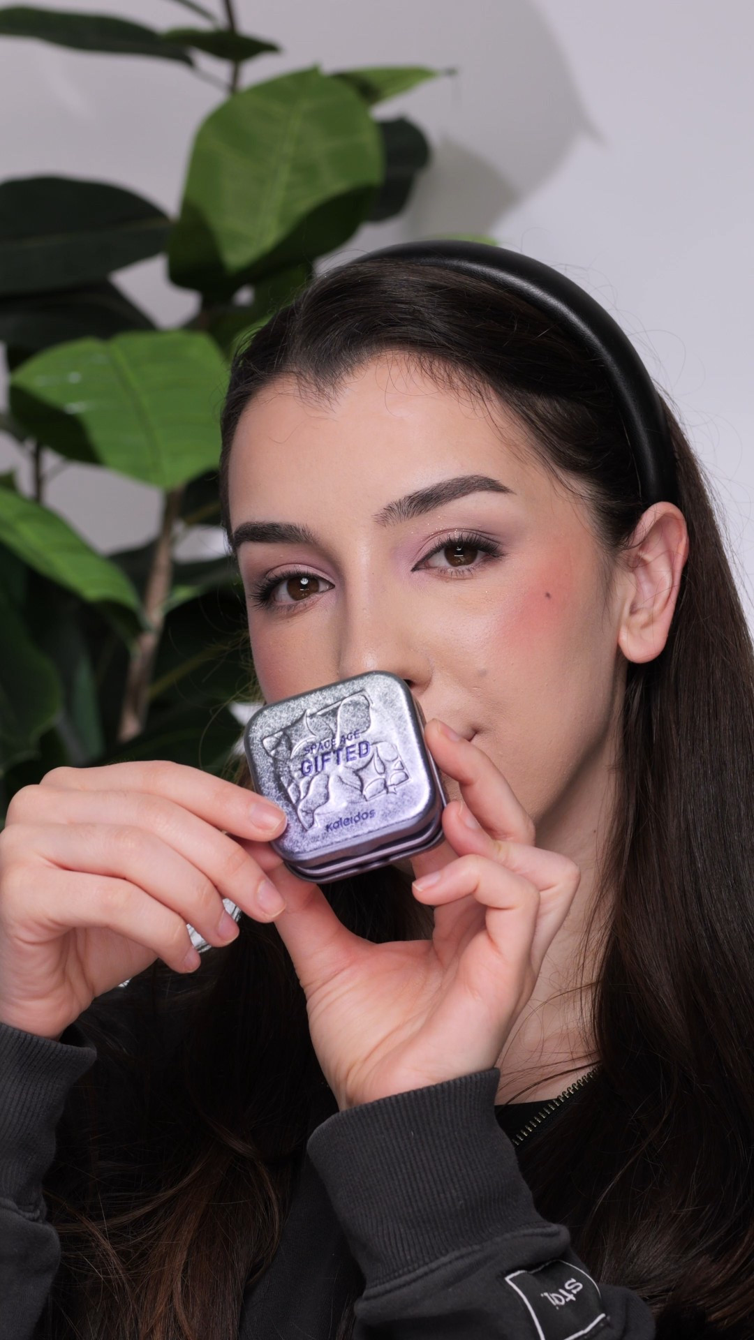 Pink highlight *product gifted in pr shade gifted

#LTKBeauty