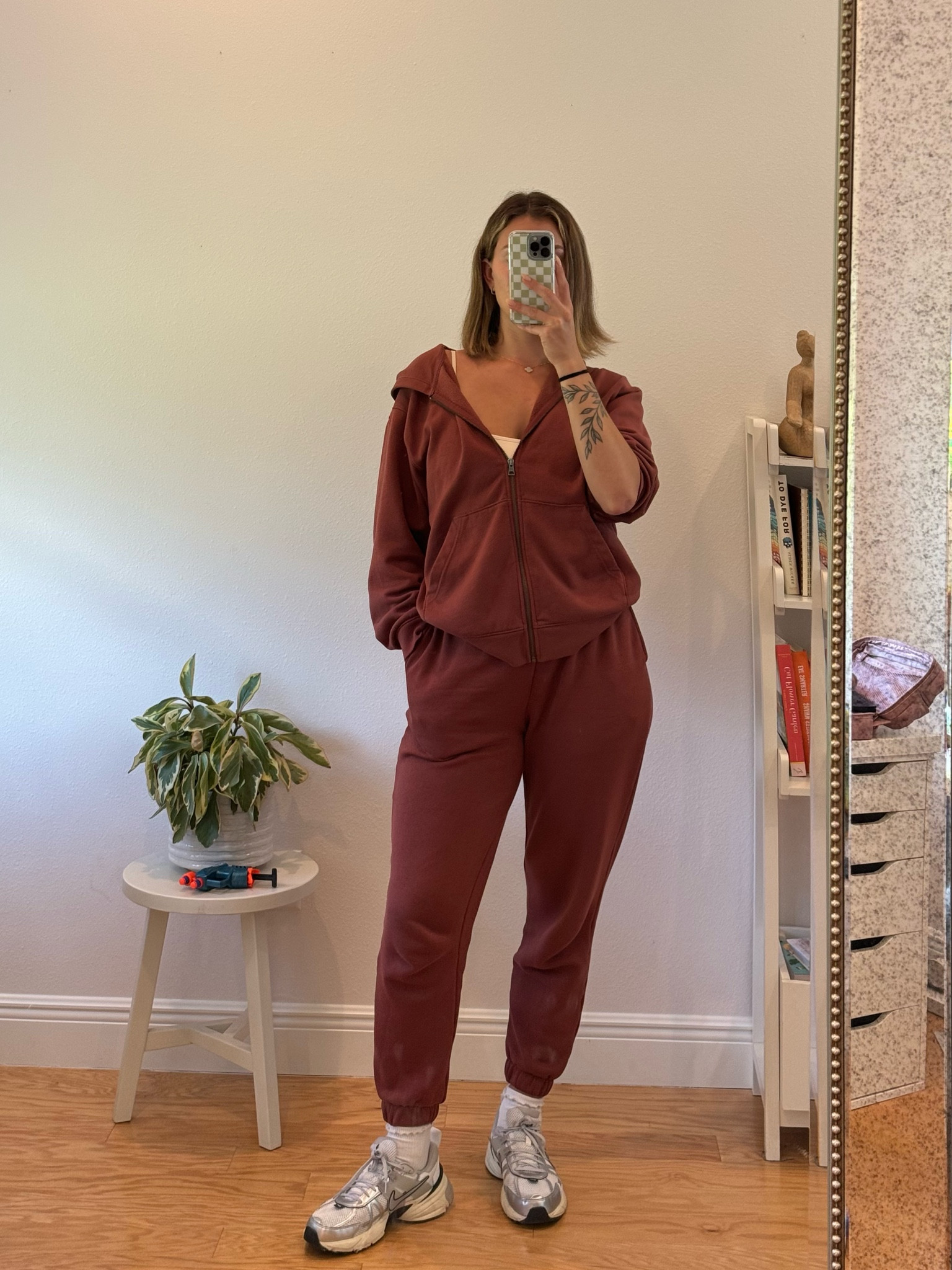 Comfy fall colored sweat suit 🎃 

#LTKActive #LTKSeasonal #LTKFitness