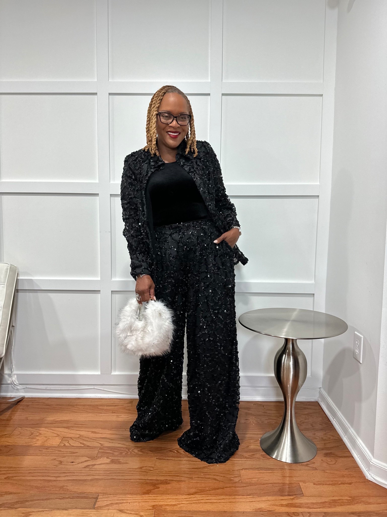 Sequin suit and faux fur bag

#LTKHoliday #LTKGiftGuide #LTKdayinmylife