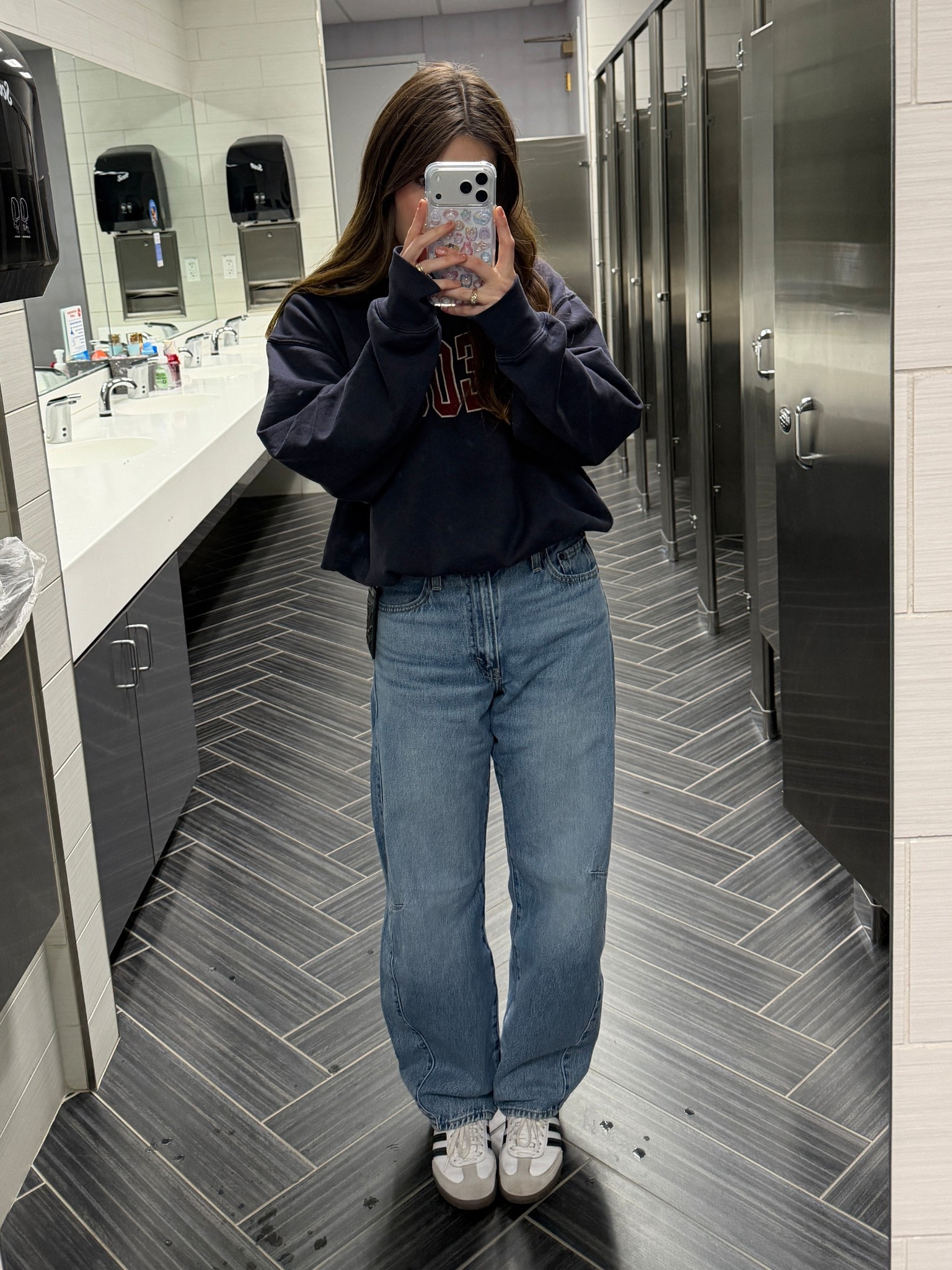 i’ve never been asked for a product more in my life! these are the levi’s cinch barrel jeans in the color “let love in.” purchased in store at target (even though it says sold out in store) but they are even cheaper online! they are my new favorite pair of jeans for sure! 100% cotton and zero stretch, so size up for an exaggerated/baggier look!

#LTKootd #LTKgrwm #LTKGiftGuide