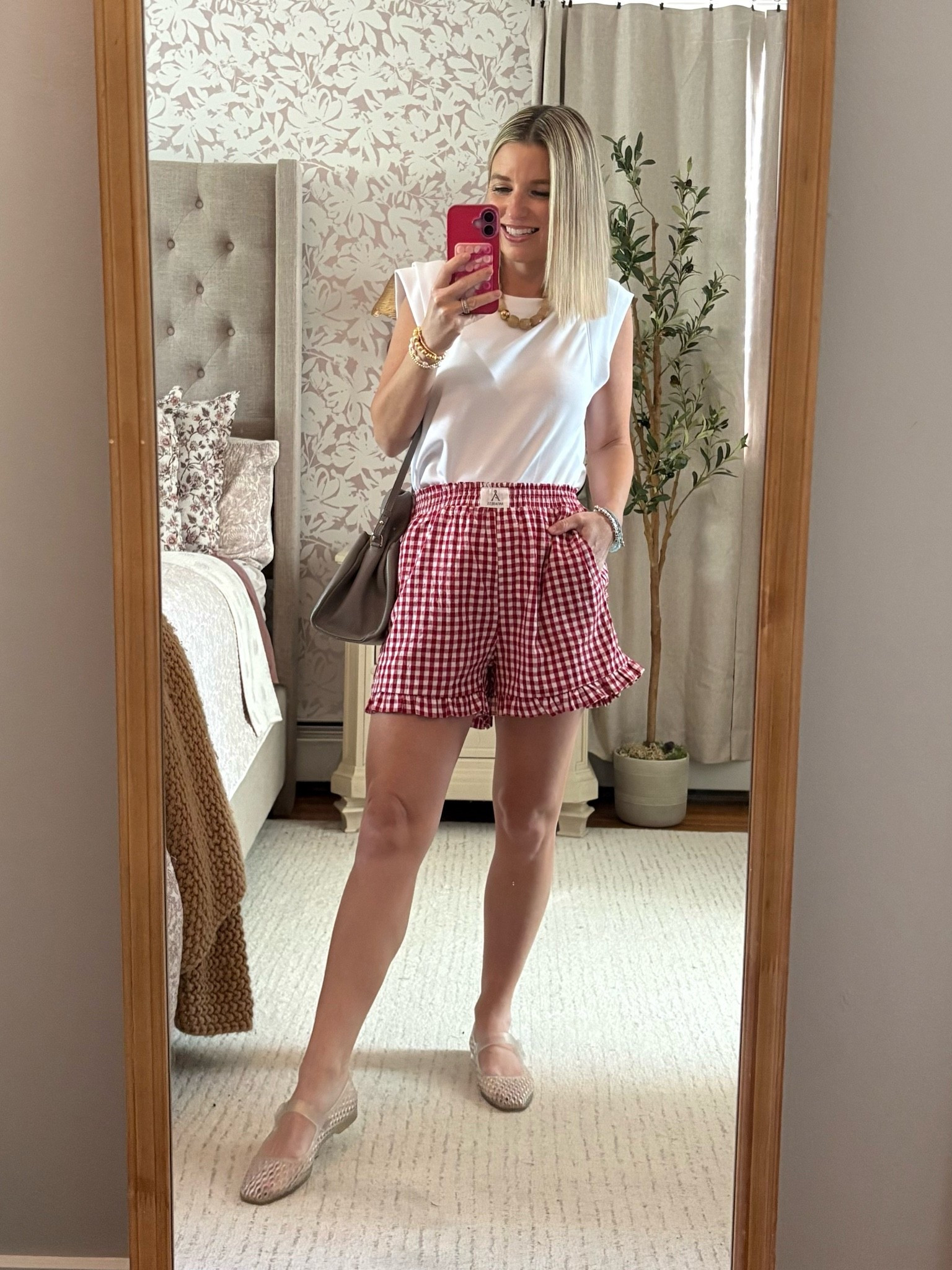 Boxer shorts trend as a petite! 

Basic white top is sooo soft! 

Love these elevated almond toe jellies!

#LTKootd #LTKPetite #LTKSaleAlert