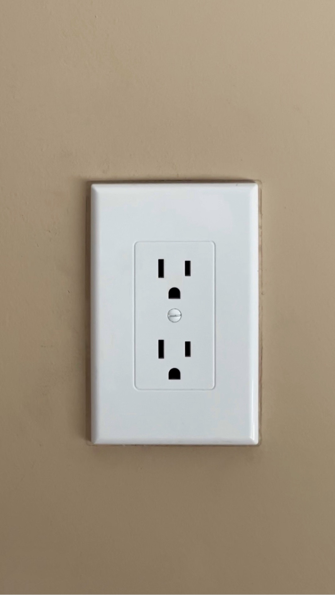 If your home still has old, yellowed, or scratched outlet covers… this is your sign.

This is one of the easiest upgrades you can do yourself—no electrician, no experience, just a screwdriver. It takes about 1 minute per outlet and completely refreshes your space.

I swapped mine out, and it instantly made everything look cleaner and more modern.

Small change, BIG difference. 

#LTKHome #LTKstorytime #LTKSaleAlert