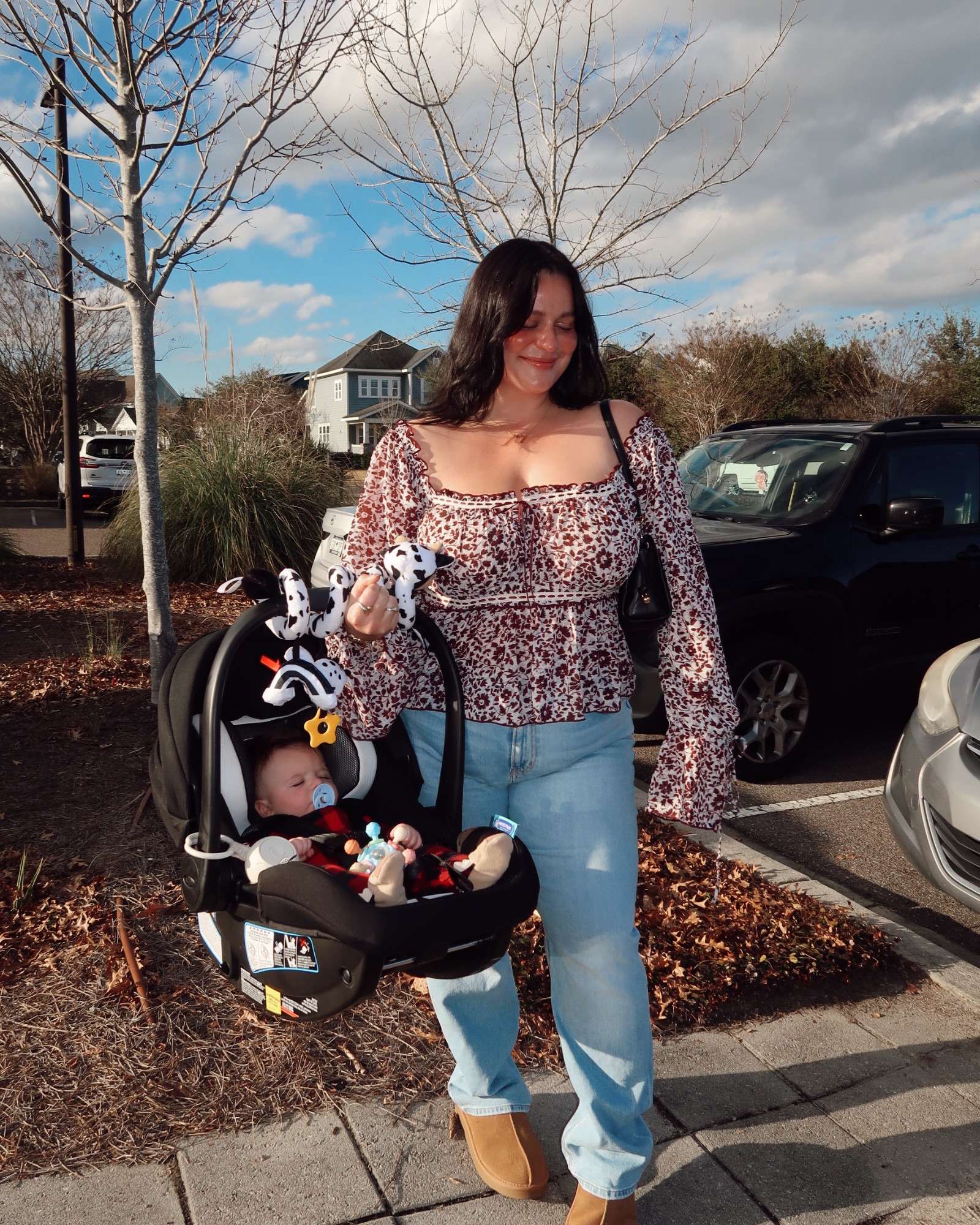 today’s mom errands running fit 🥰 size 14 in the jeans and XL in top! 

#LTKootd #LTKmomlife #LTKdayinmylife