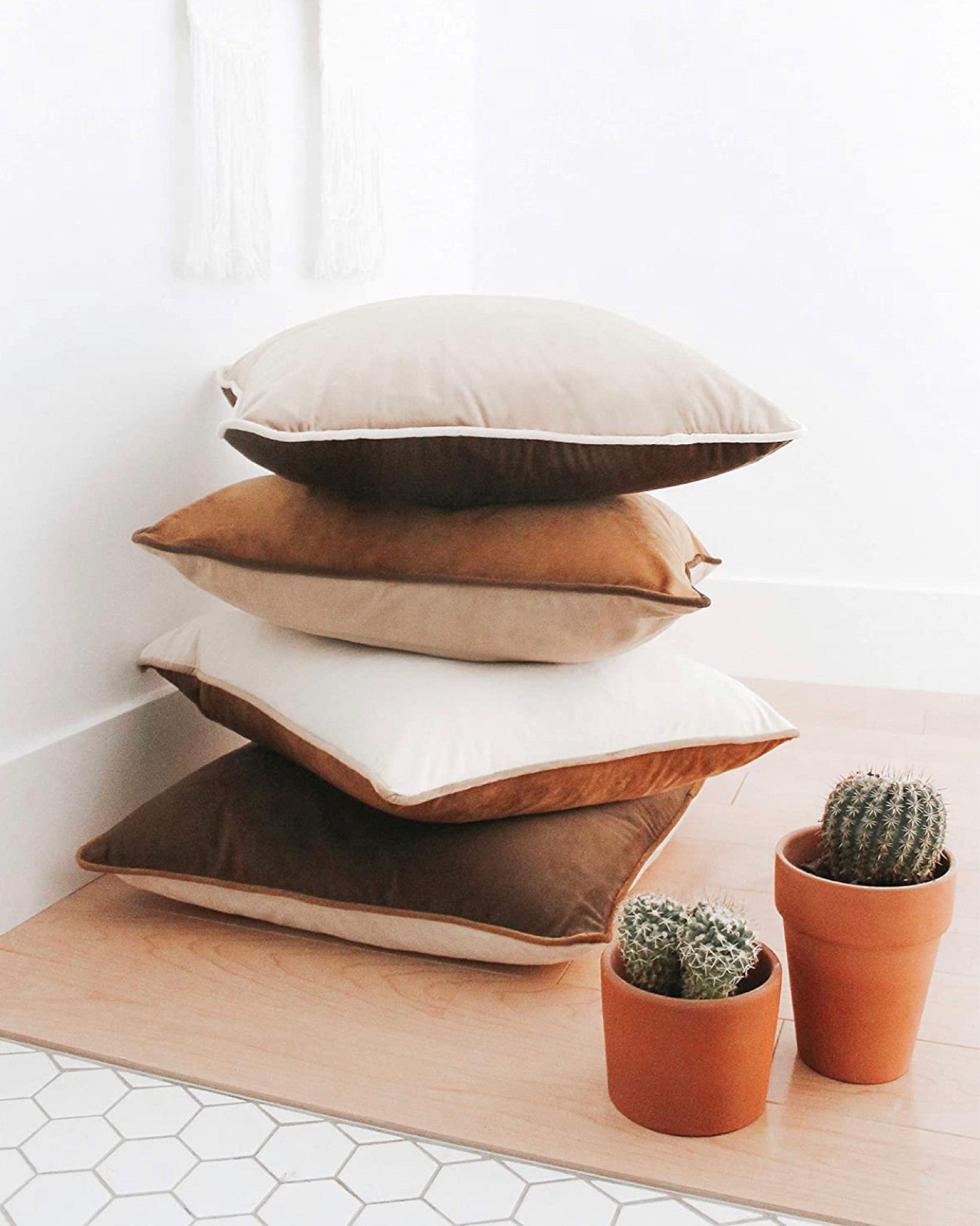 Multi colored throw pillow covers 

#livingroom #bedroom #homedecor #throwpillows

#LTKstyletip #LTKunder50 #LTKhome
