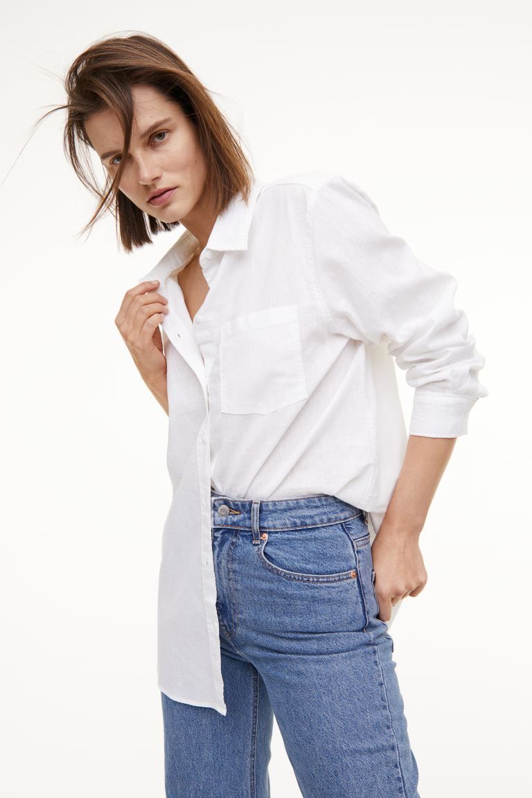 Shirt in an airy, woven linen and cotton blend. Collar, buttons at front, and double-layered yoke... | H&M (US)