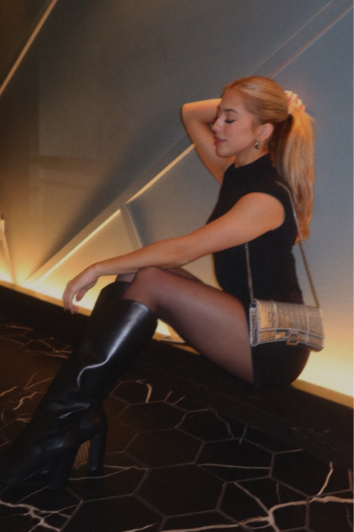 Fall/Winter Knee High Black Boots🖤

#LTKGiftGuide #LTKstyletip #LTKHoliday