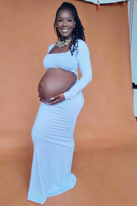 Embrace the bump in style! Trendy, comfortable, and non-maternity approved. 
#PregnancyFashionGoals

#LTKFindsUnder50 #LTKStyleTip #LTKBump